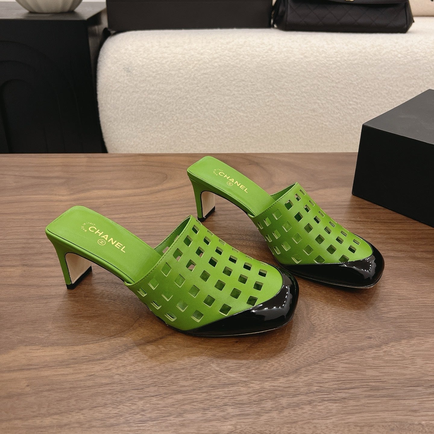 CC 26s Woven Mule High-Heeled Sandals Green Black Leather 849873
