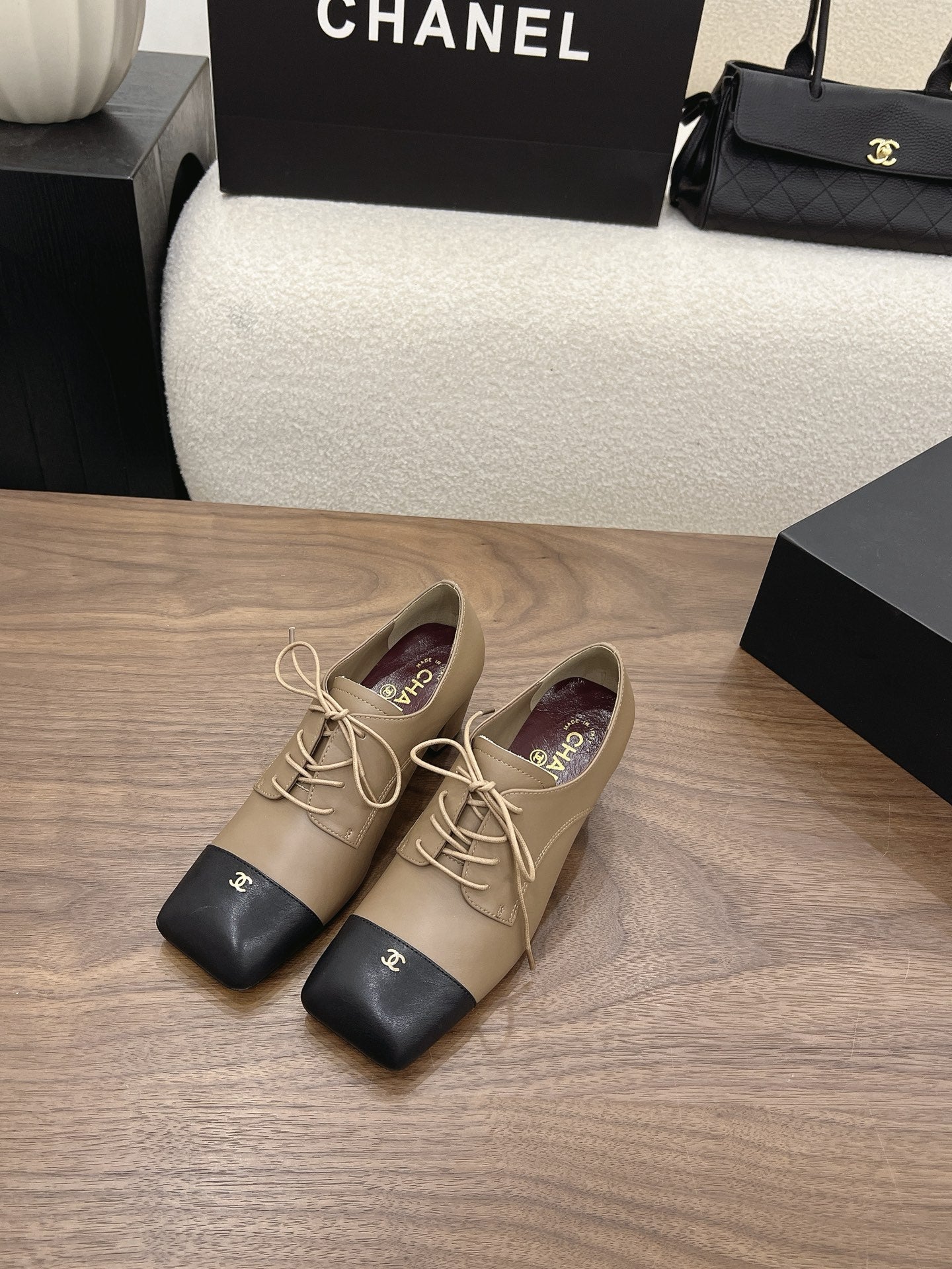 CC 26s Loafer 5cm Black Taupe Leather 910477