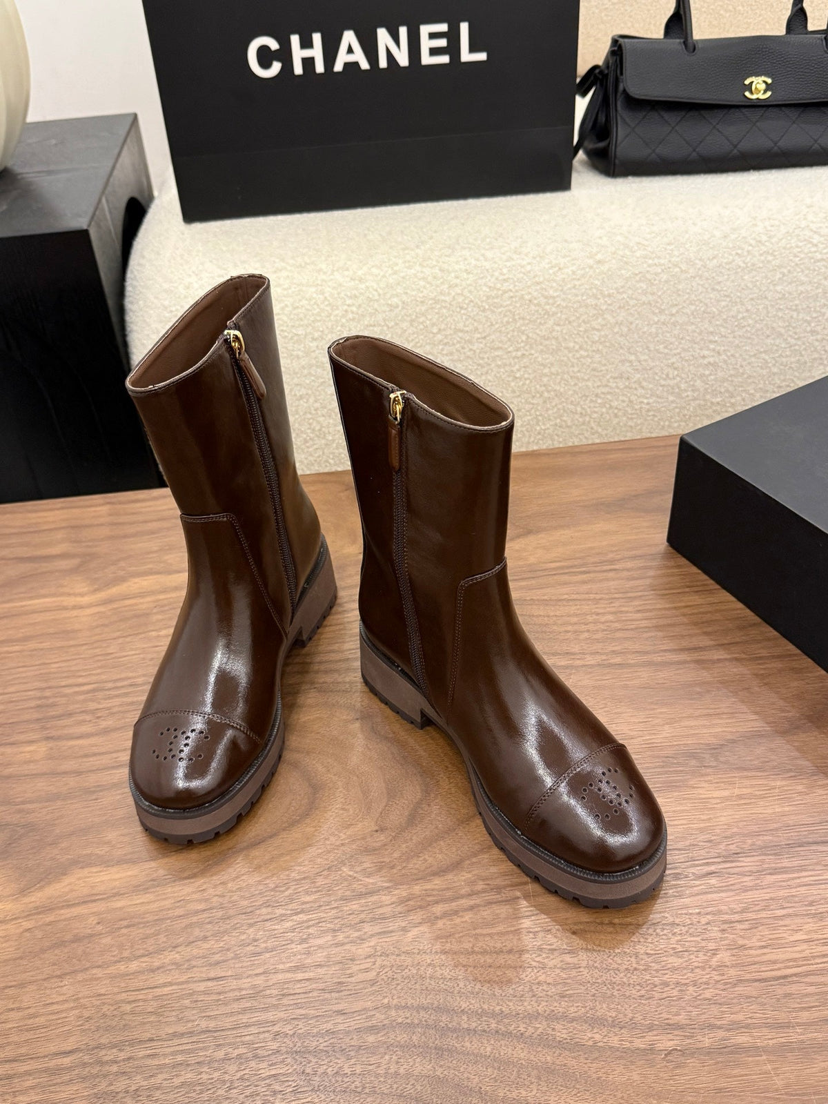 CC 26B Mid-Calf Boots 4.5cm Brown Glossy Leather 122439