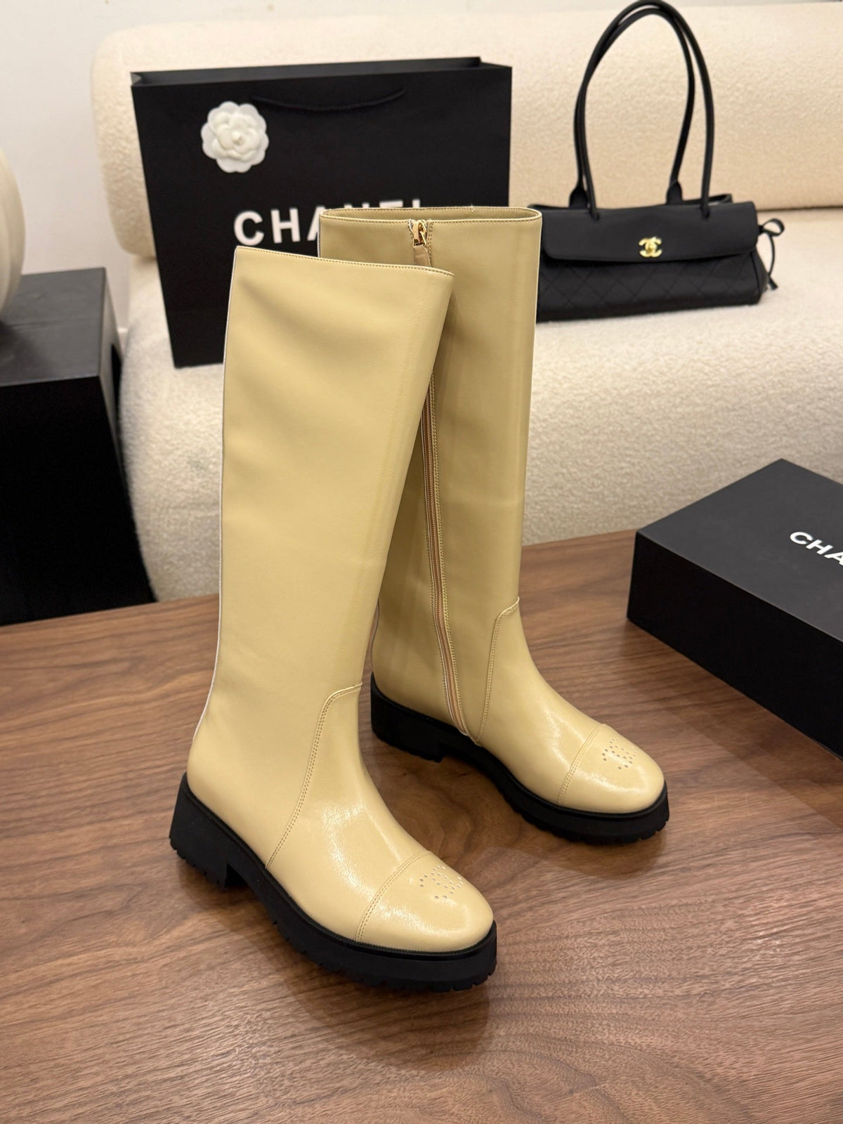 CC 26B Knee-High Boots 4.5cm Beige Leather 122441