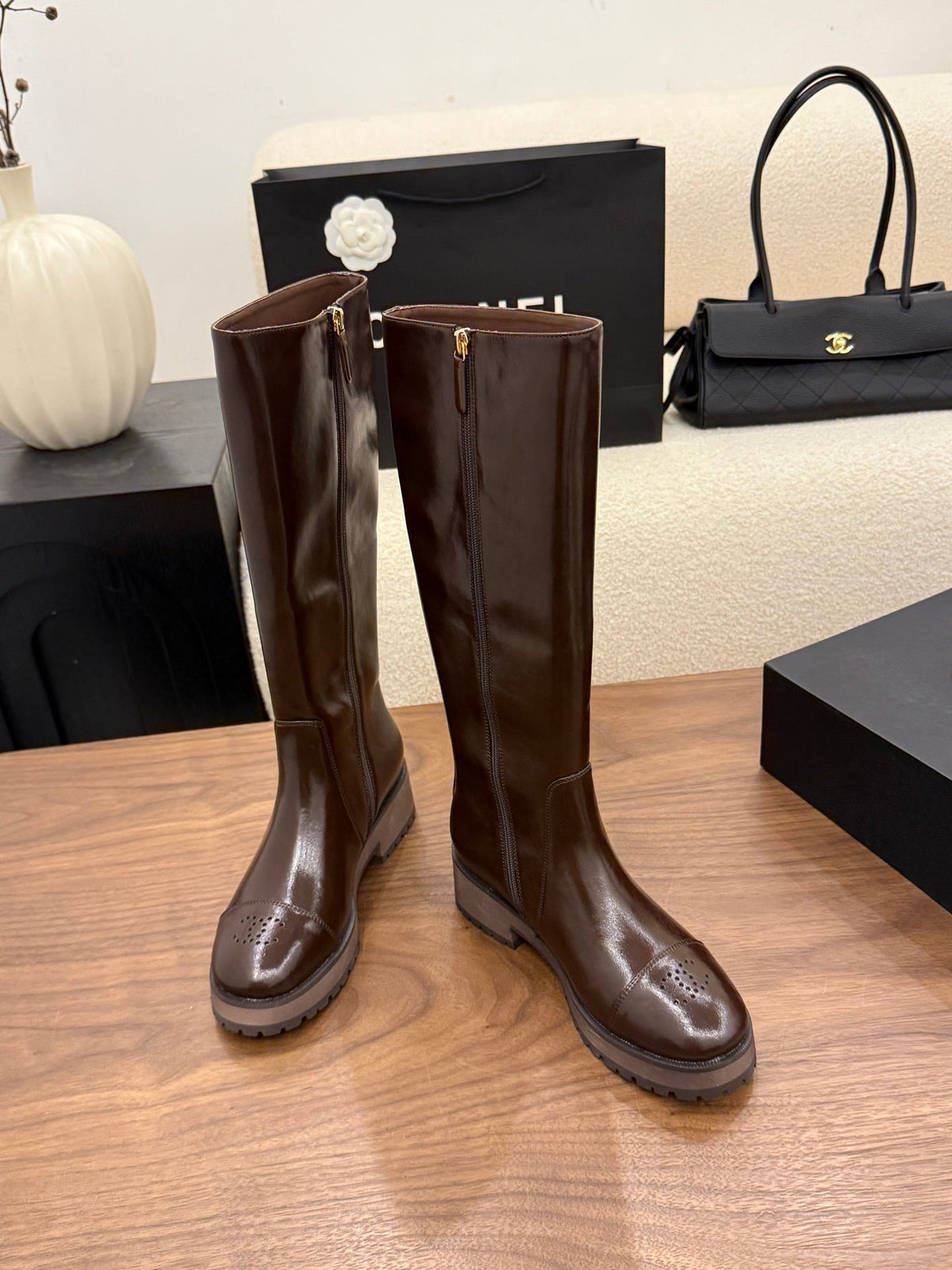CC 26B Knee-High Boots 4.5cm Brown Glossy Leather 122442