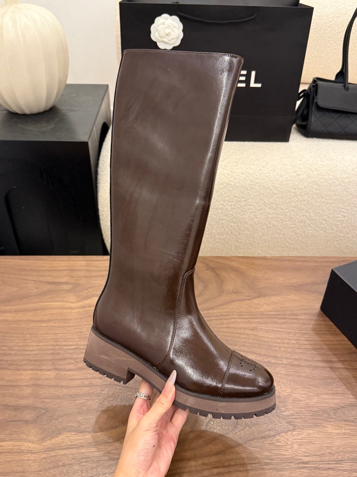 CC 26B Knee-High Boots 4.5cm Brown Glossy Leather 122442