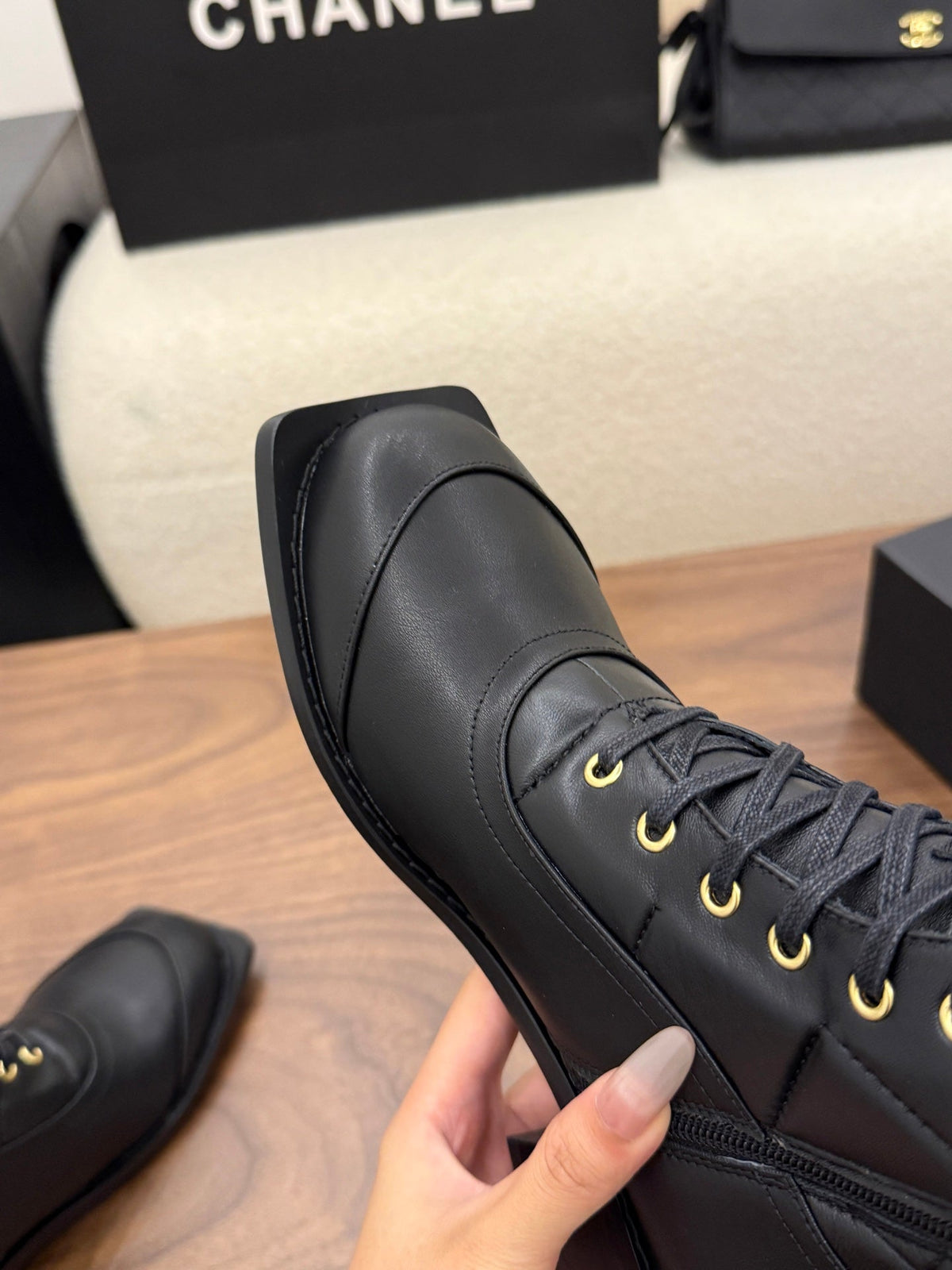 CC 26B Lace-Up Boots 4.5cm Black Quilted Leather 122446