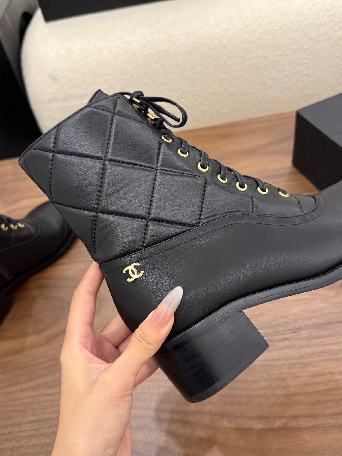 CC 26B Lace-Up Boots 4.5cm Black Quilted Leather 122446