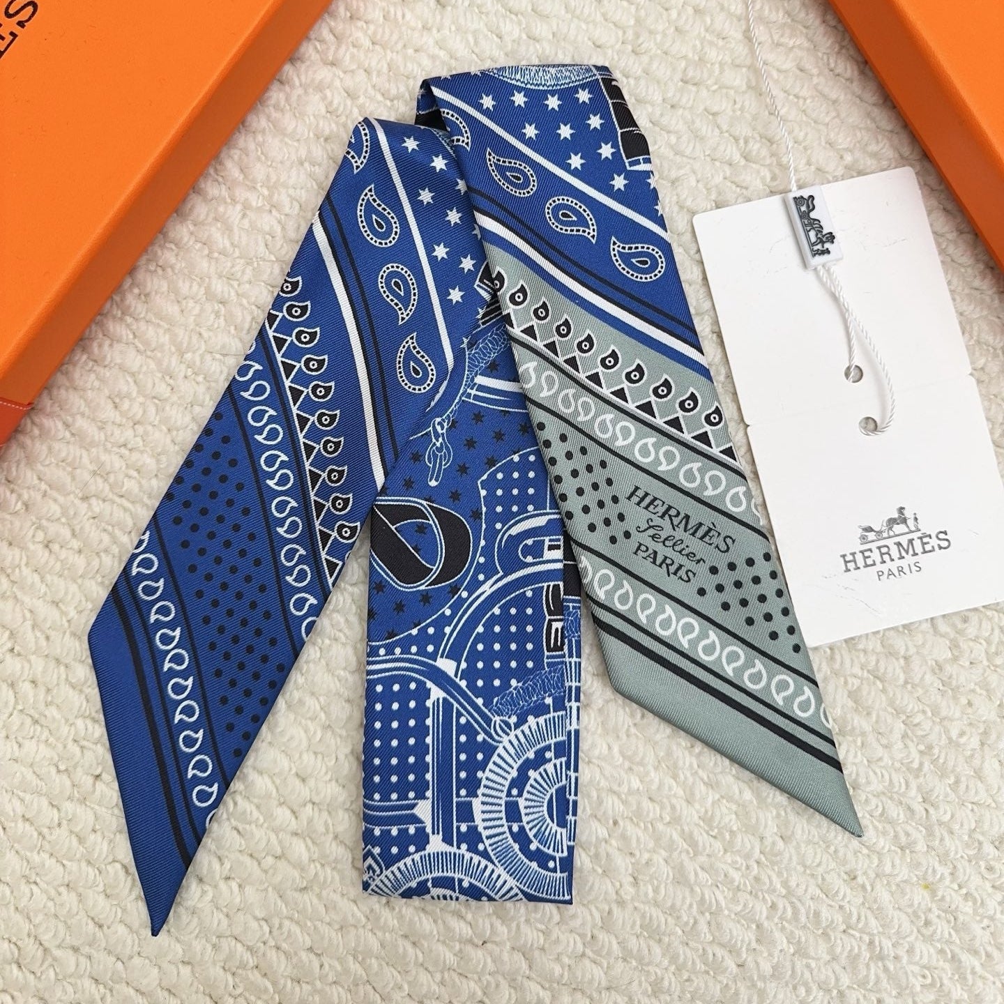 Hermes 26s Scarf 86 In Silk 309656
