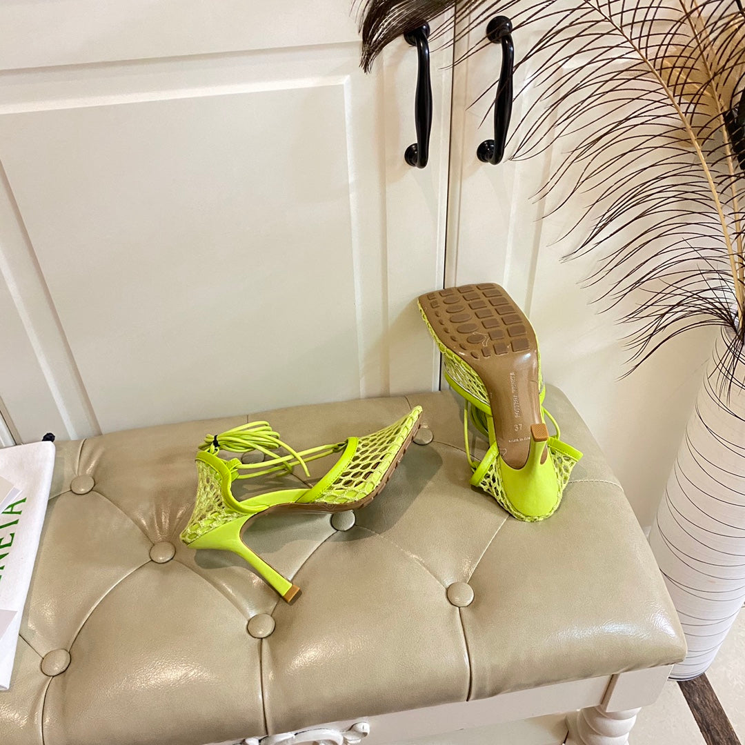 BV 26s Stretch Lace-Up Sandal 9cm Neon Green Metallized Mesh Leather