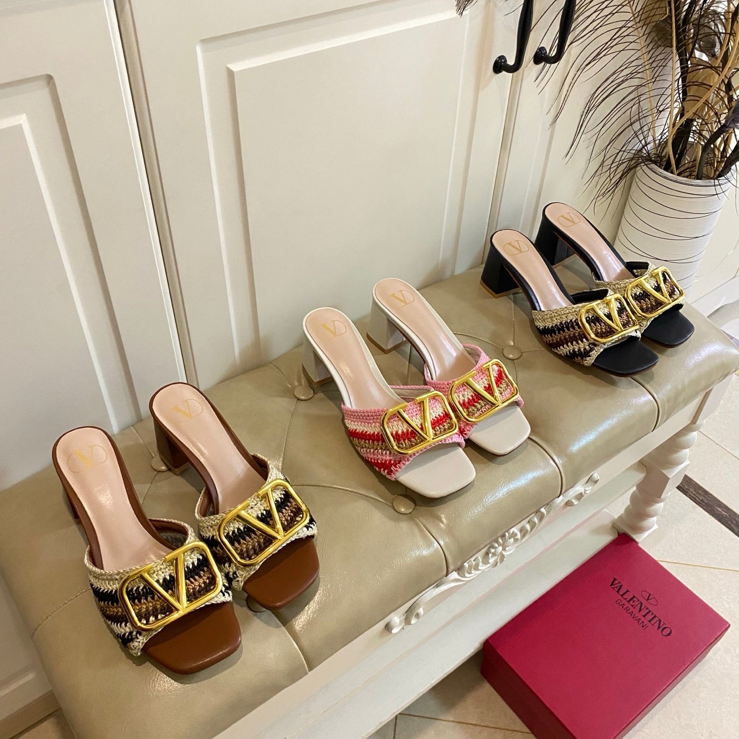 Vlogo Signature Slide Sandal 60mm With Crochet Embroidery