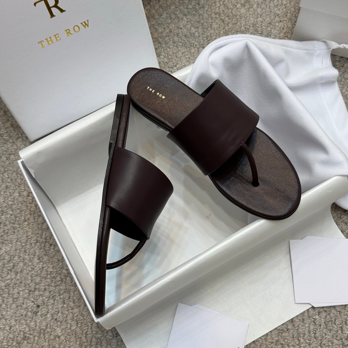 Signum Flat Sandal in Chocolate Calfskin 290733