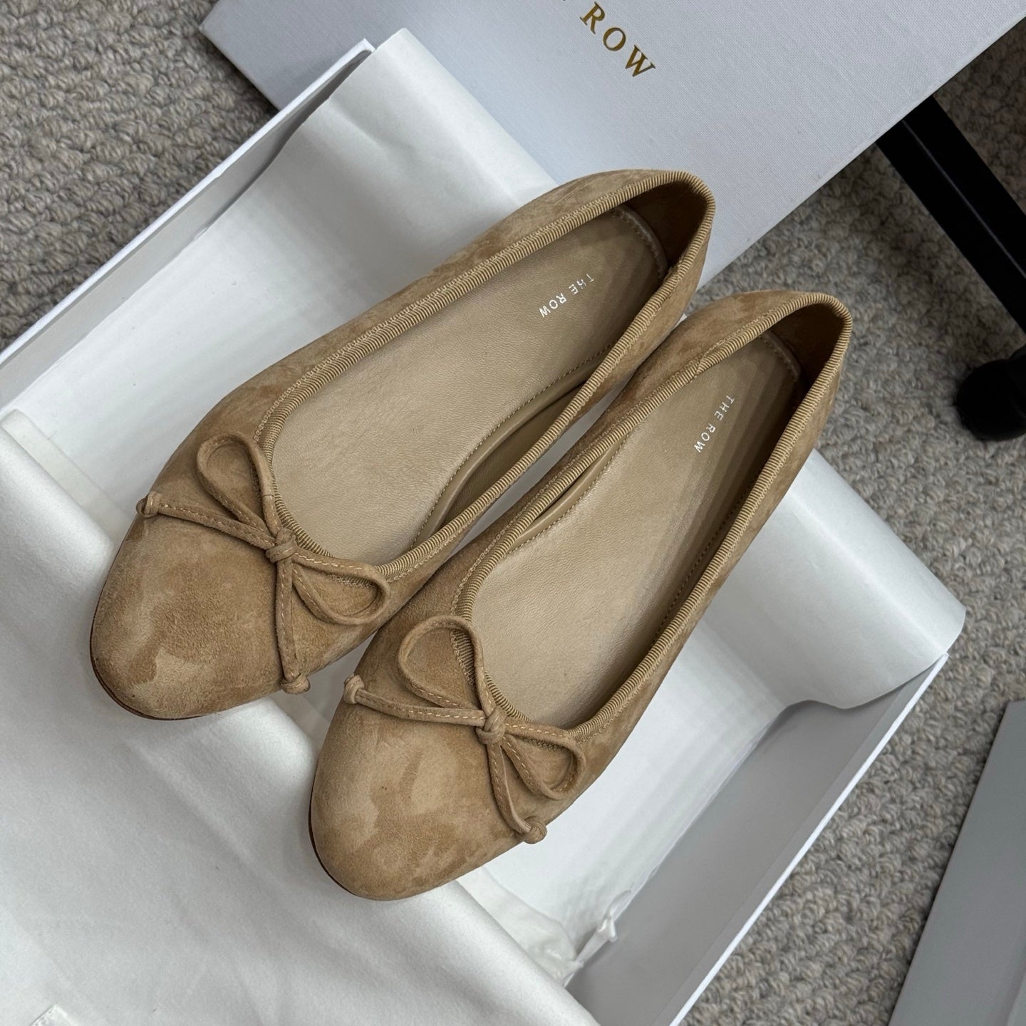 The Row Ballet Flats Bow Beige Suede 290736