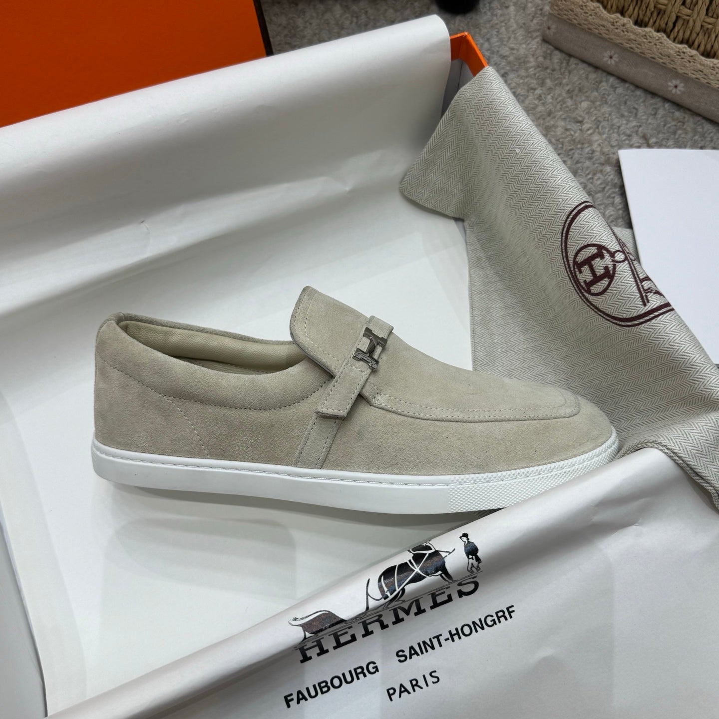 HM Job Loafers Taupe Suede 523217