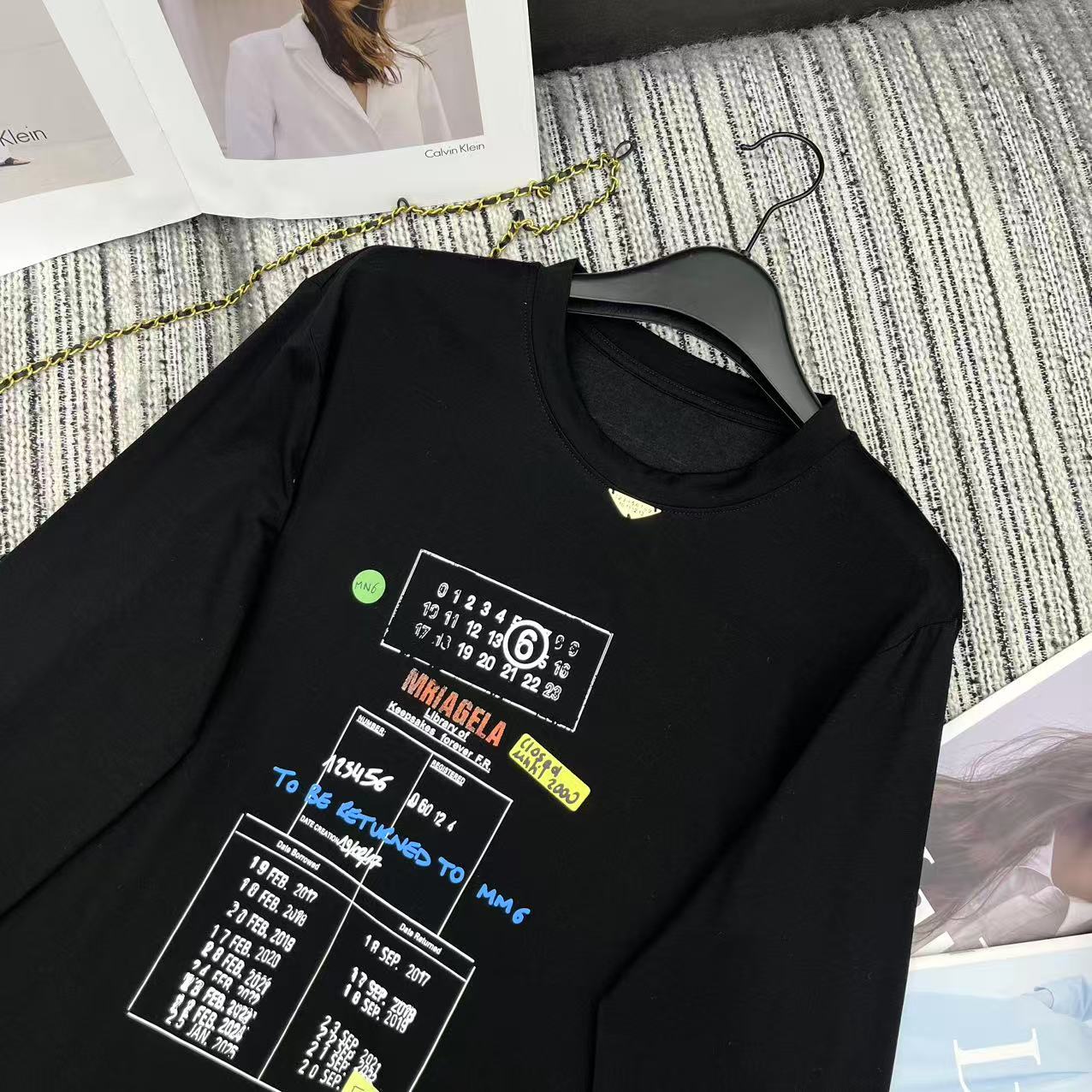 MM6 Letter Print Crew Neck Long Sleeve T-Shirt Black Cotton 387967