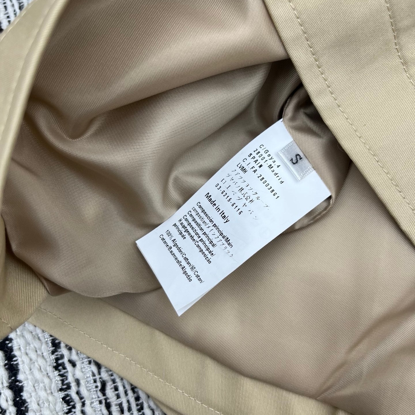Loewe Sleeveless Stand-Collar Trench Coat Khahi Cotton