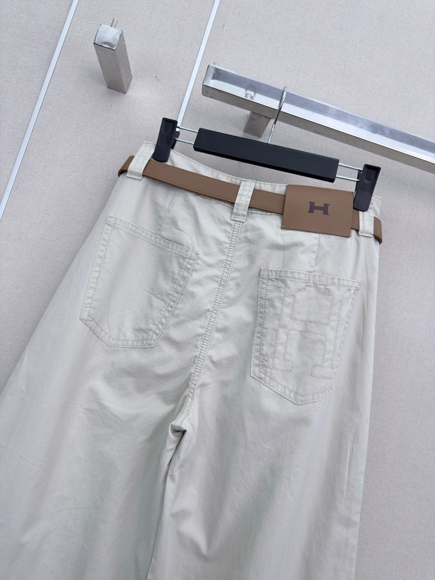 HM Wide-Leg Trousers With A Custom Leather Belt Cream Cotton 379624