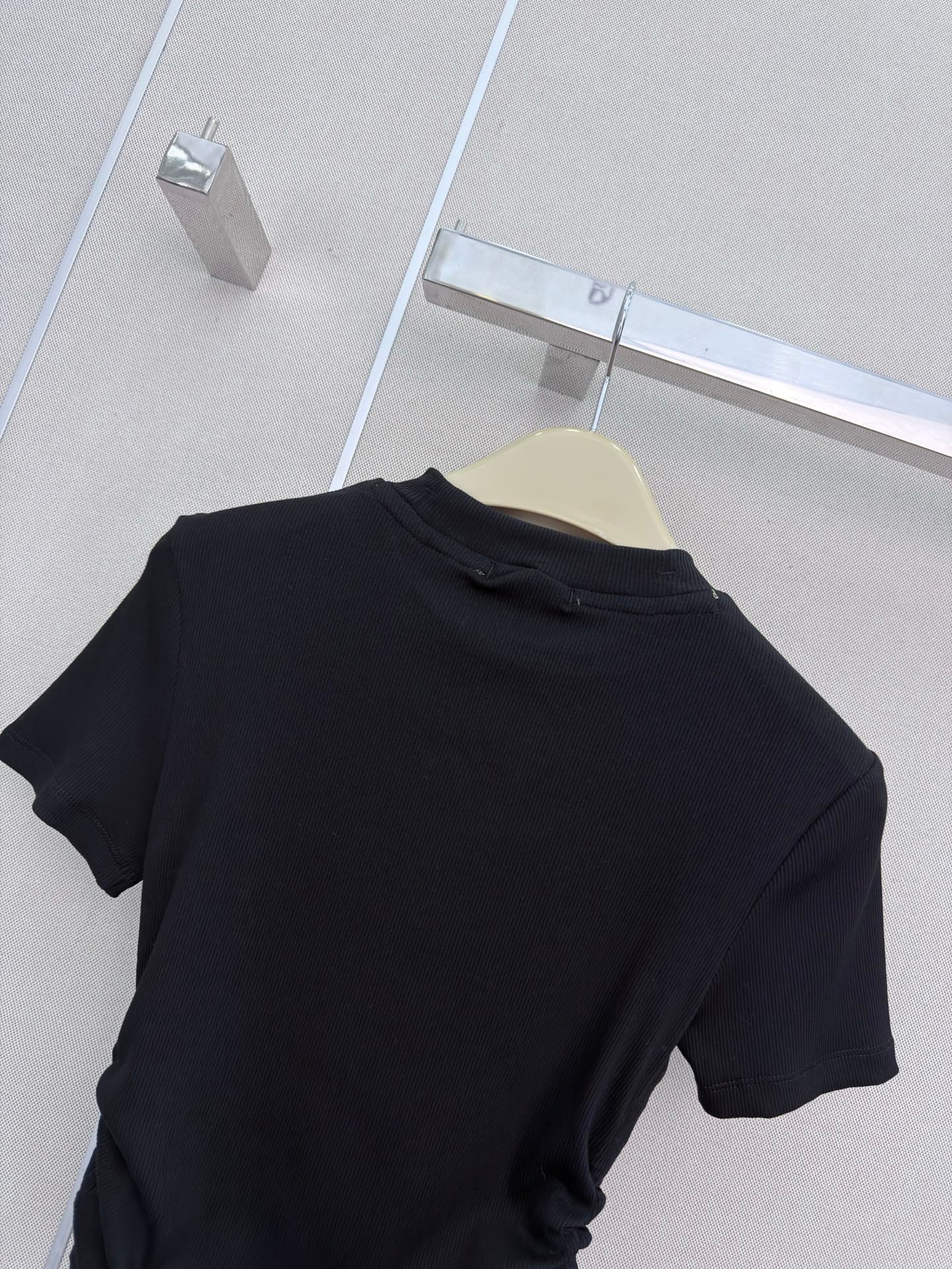 Burberry Equestrian Knight T-Shirt Black Cotton