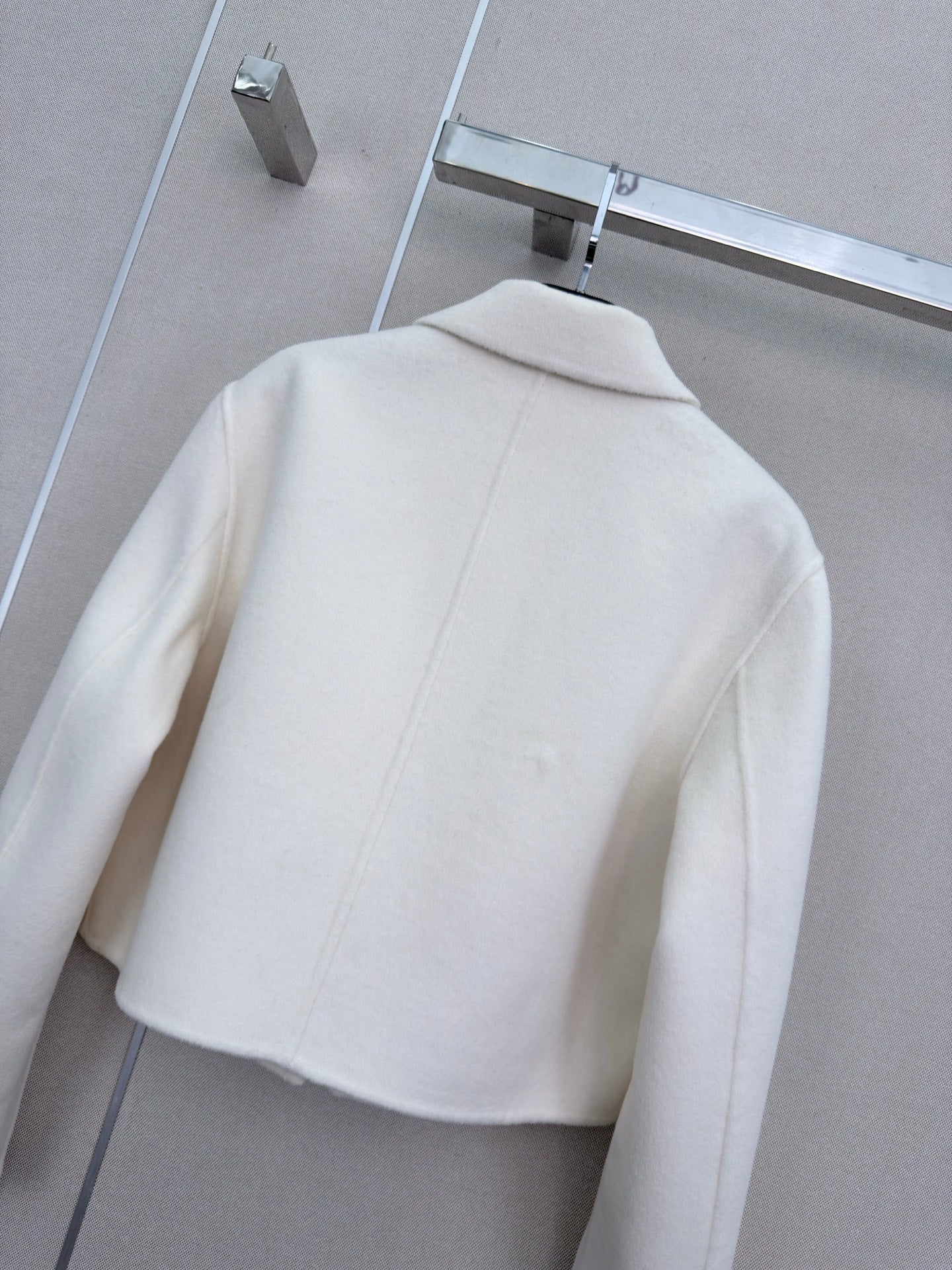 HM 26s Double-Sided Lapel Coat White Cashmere 407085