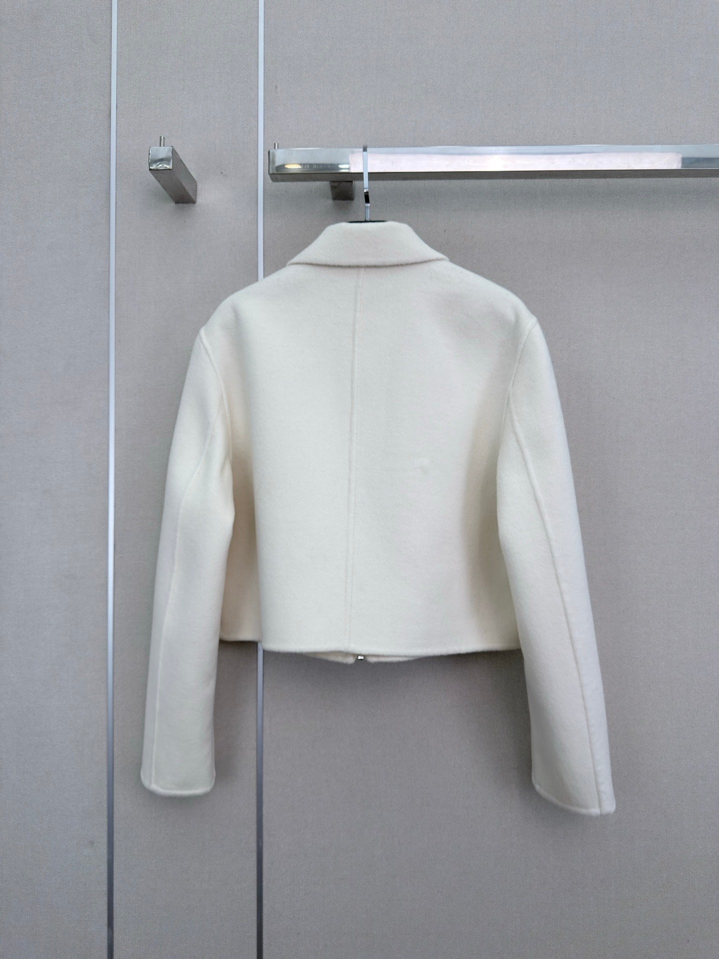 HM 26s Double-Sided Lapel Coat White Cashmere 407085