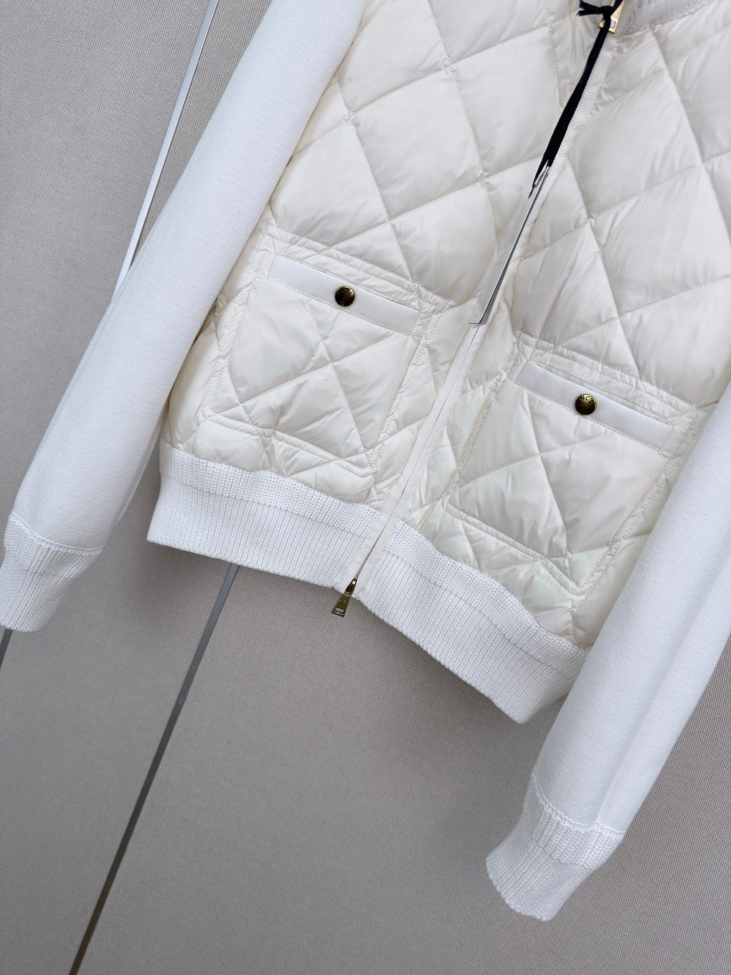 Moncler Padded Cardigan White Diamond Quilted Down 426997