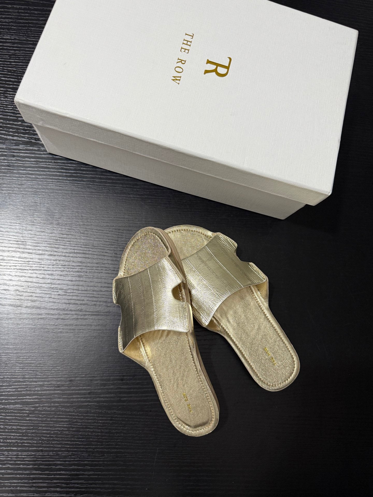 The Row Sandal Gold Metallic Cowhide 334156