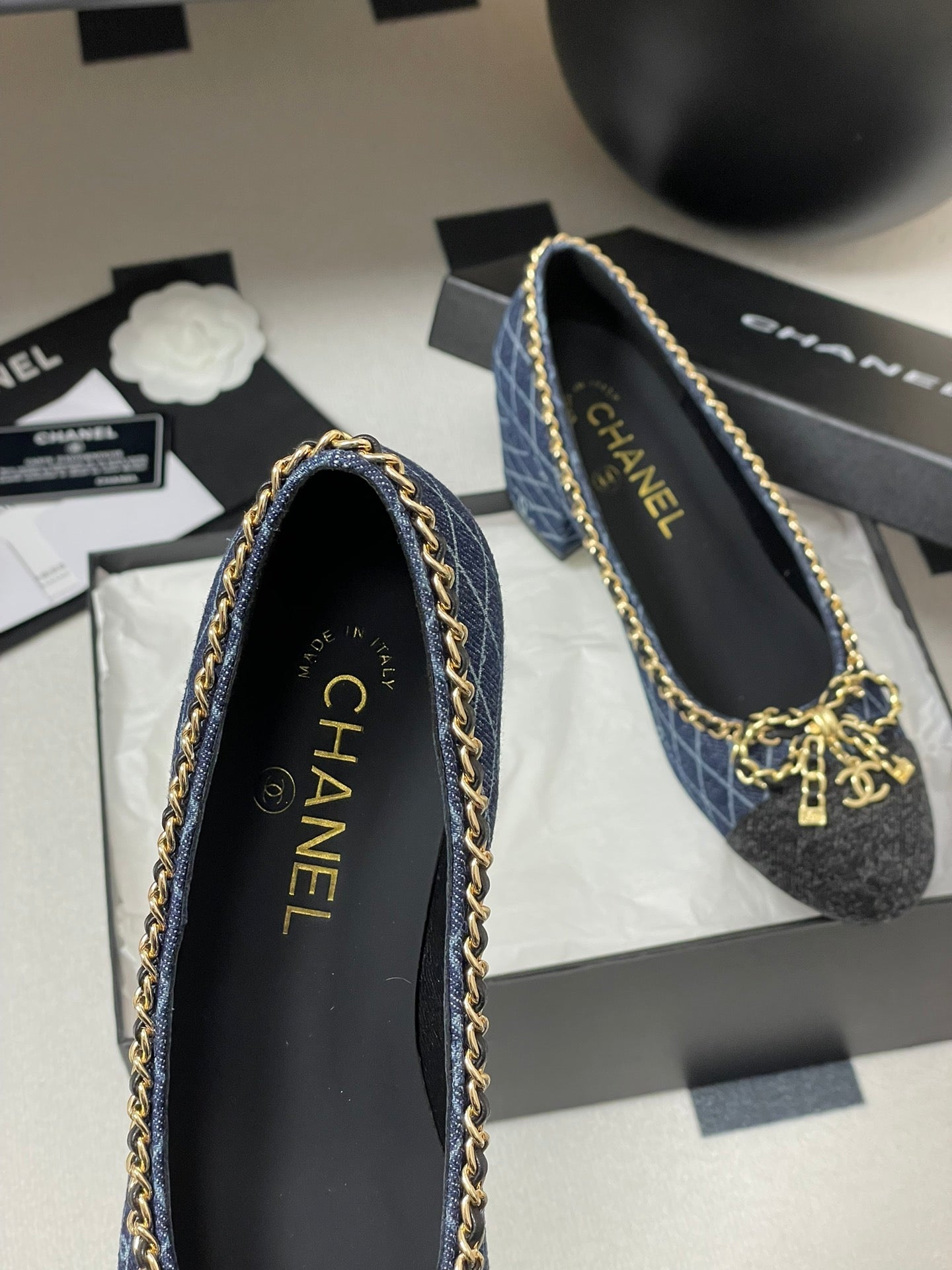 CC 25S 60mm Chain Bow Single Pumps Dark Blue Denim Black Grosgrain 247666
