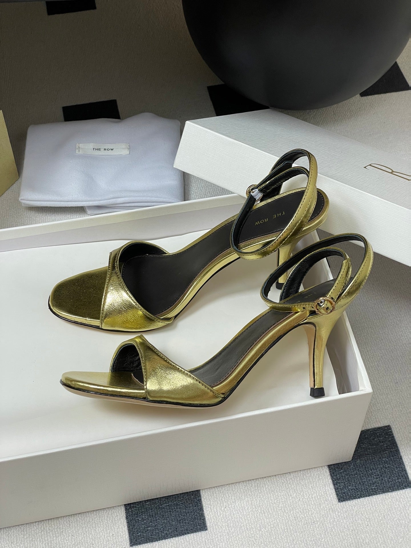 The Row 25S Strap High Heel Sandals 85mm Black Mix Gold Metallic Cowhide 286193