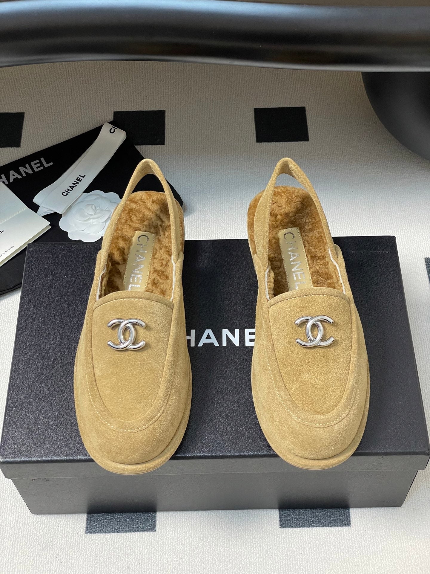 CC 25A Slingback Loafer Beige Sherpa Suede