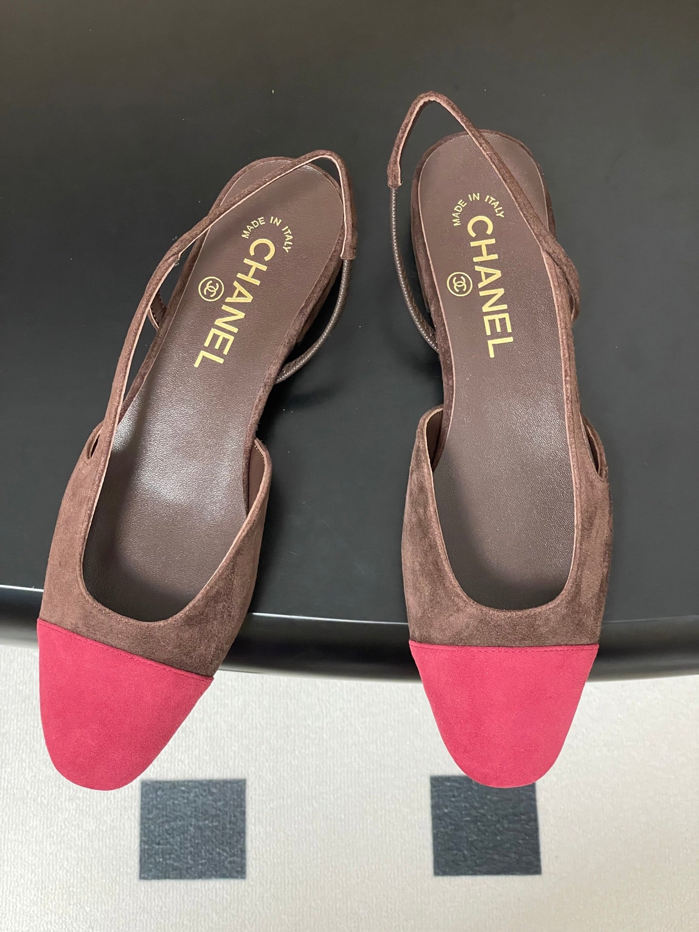 CC 25 SlingBack Flat 20mm Chocolate Dark Red Suede 393992