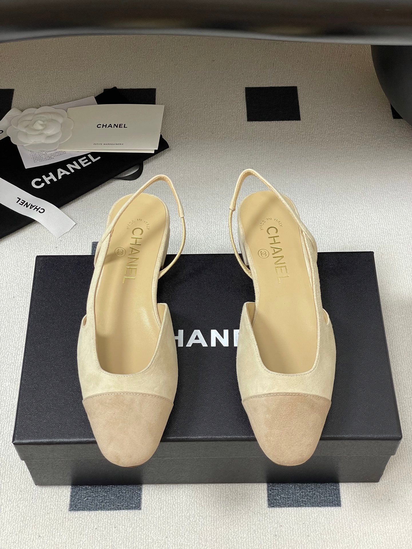 CC 25 SlingBack Flat 20mm Beige Suede 393993