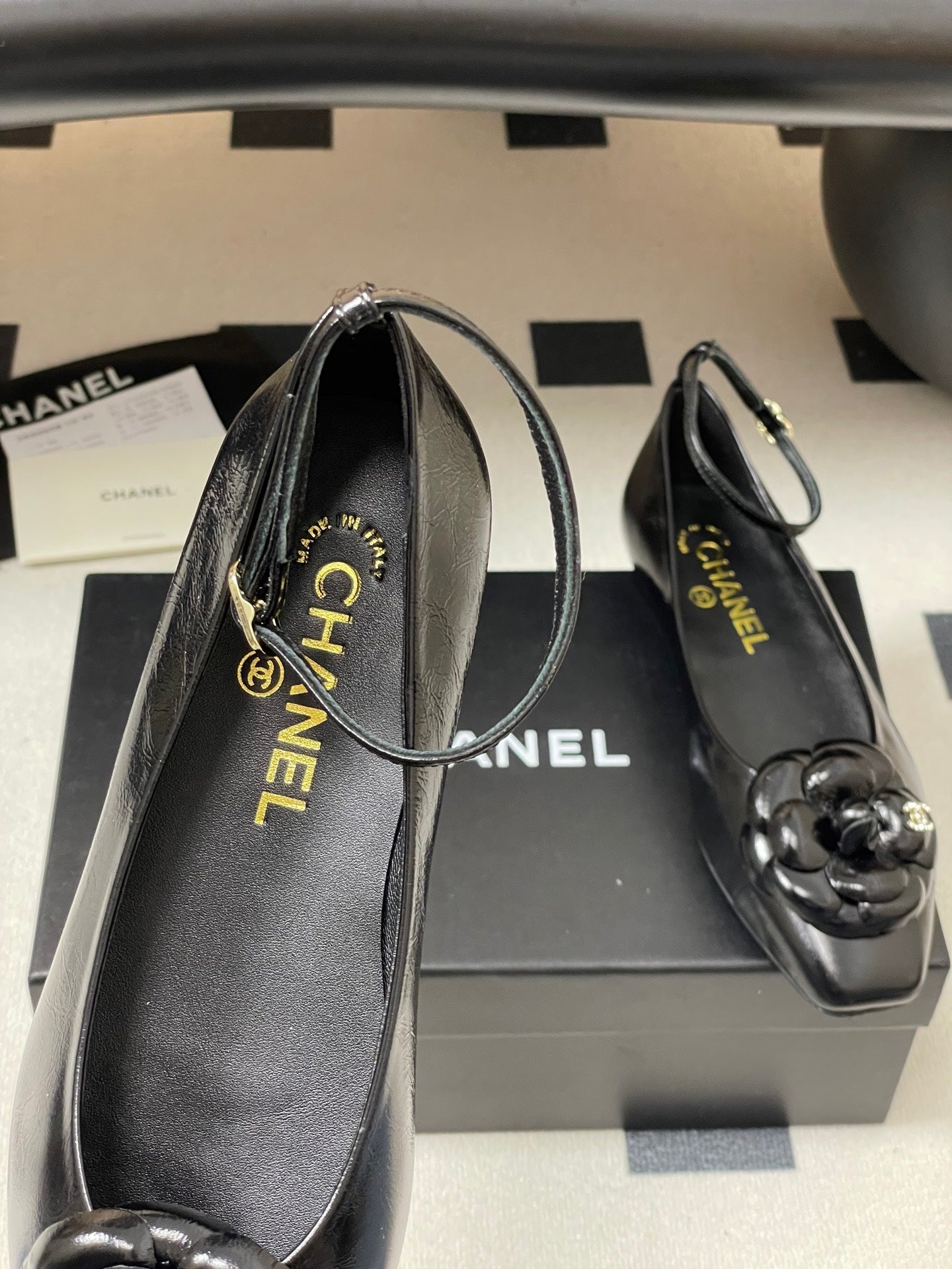 CC 25s Métiers d’art Ballet flats 10mm Black Cowhide 413310