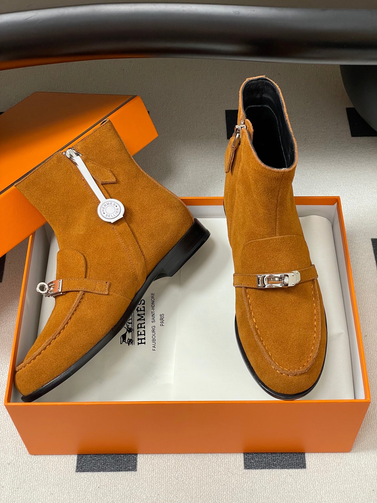HM Short Boots 25mm Kelly Buckle Rich Burnt Orange Suede