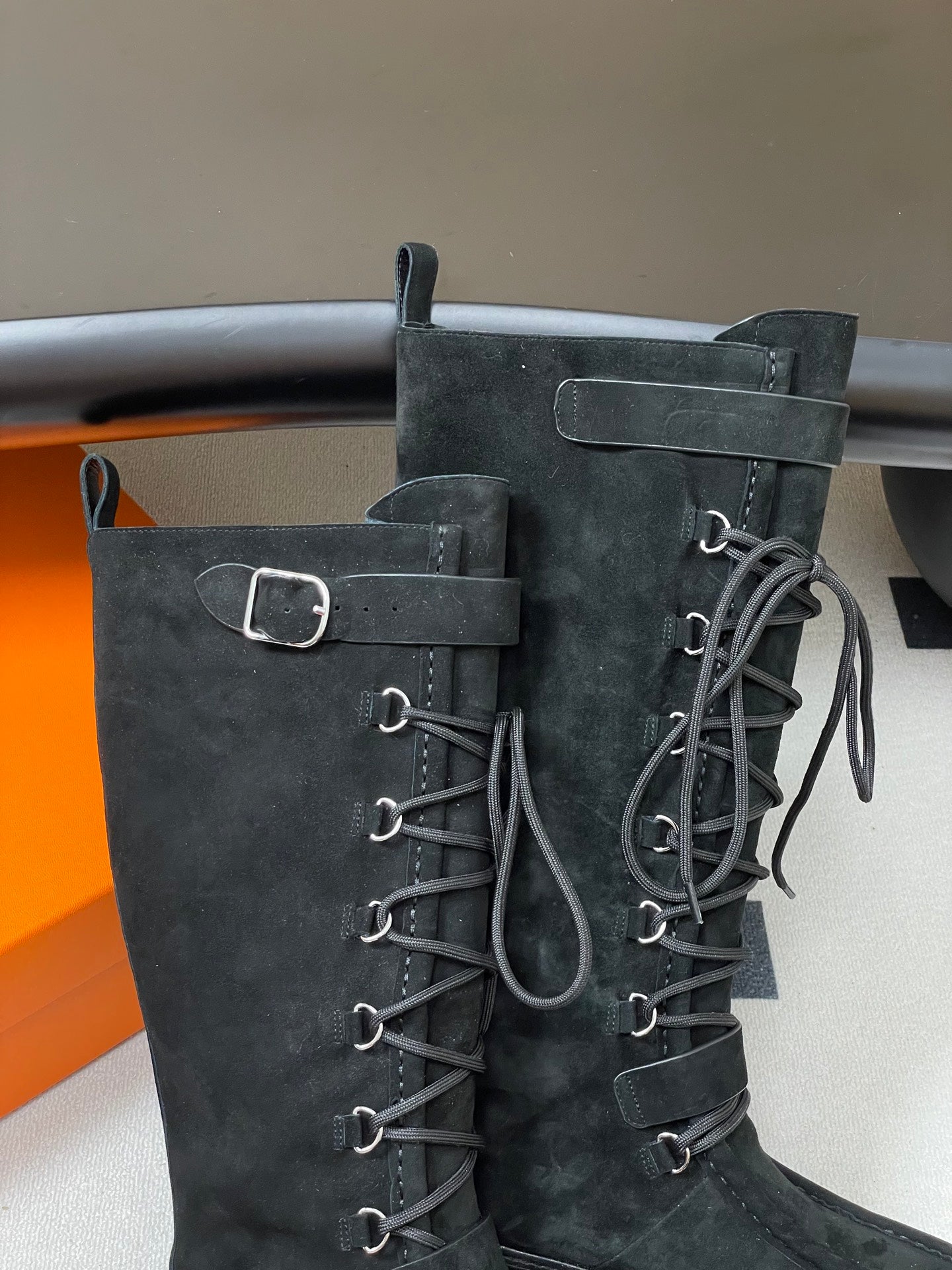 HM Lace Up Boots 25mm Belt Buckle Black Suede