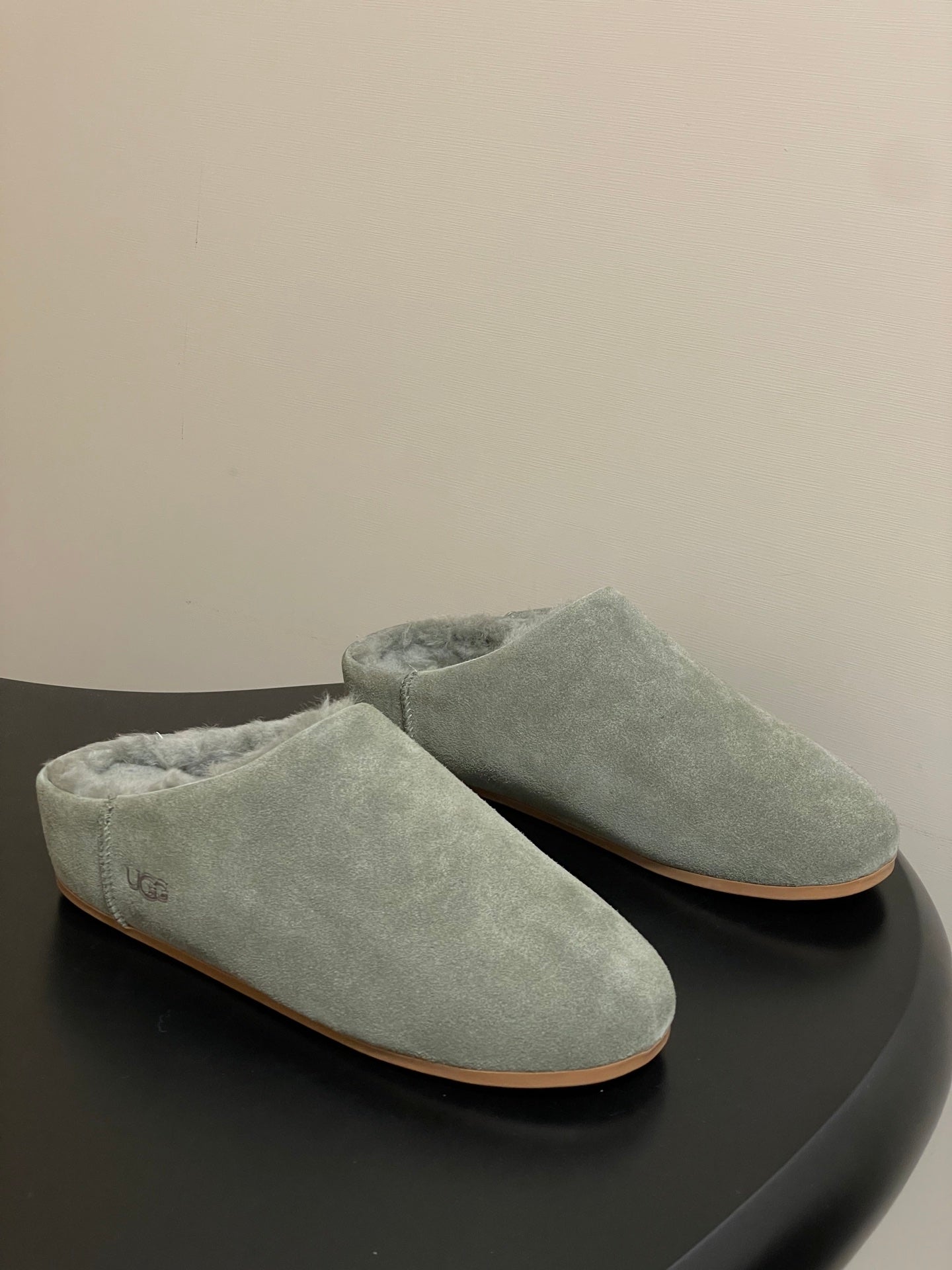 UGG Elea Slip-On Sandals Grayish Olive Wool Suede 525946