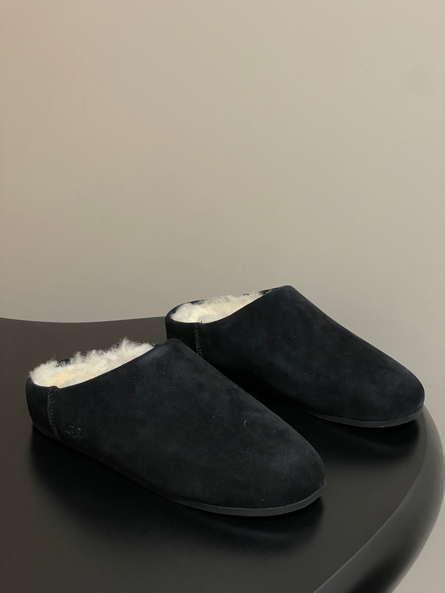 UGG Elea Slip-On Sandals Black Wool Suede 525949