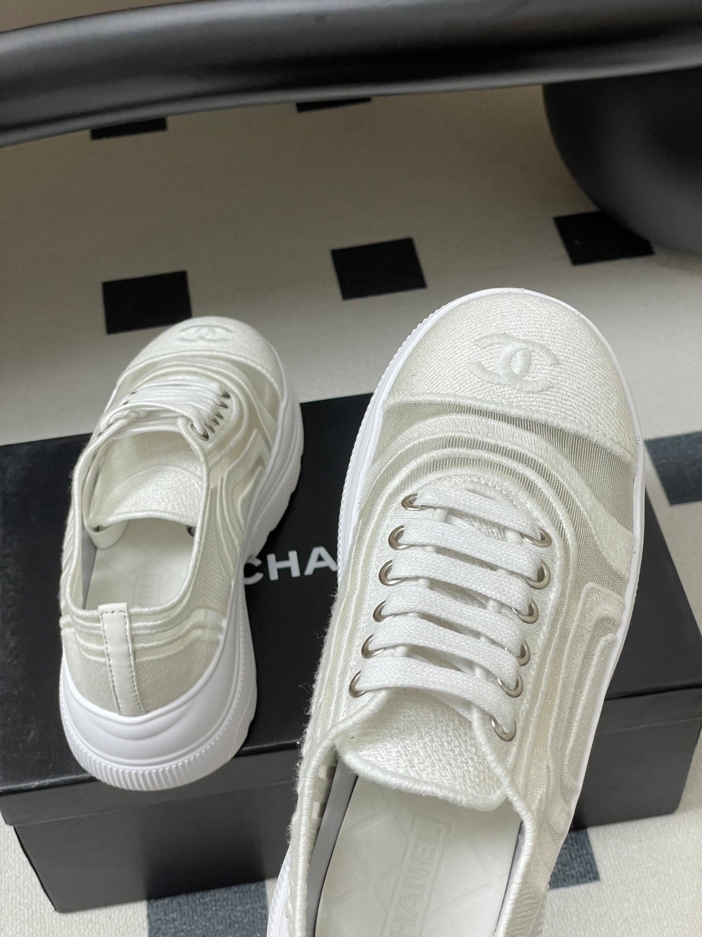 CC 26 Platform Sneaker White Fabric Mesh 593349