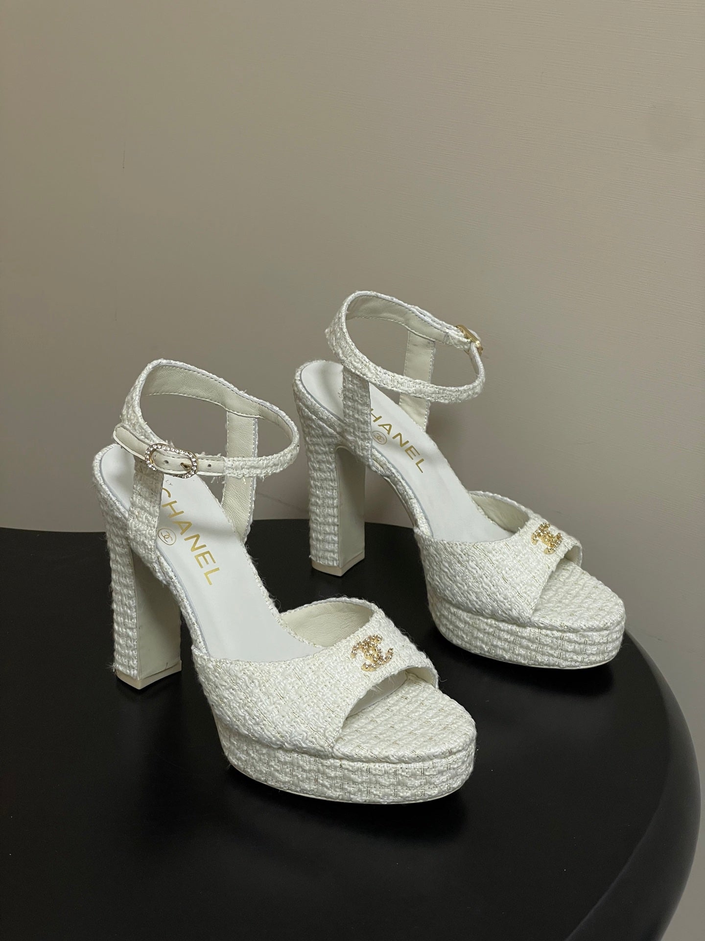 CC 26SS Platform Sandals 120mm White Double C Tweed 632569