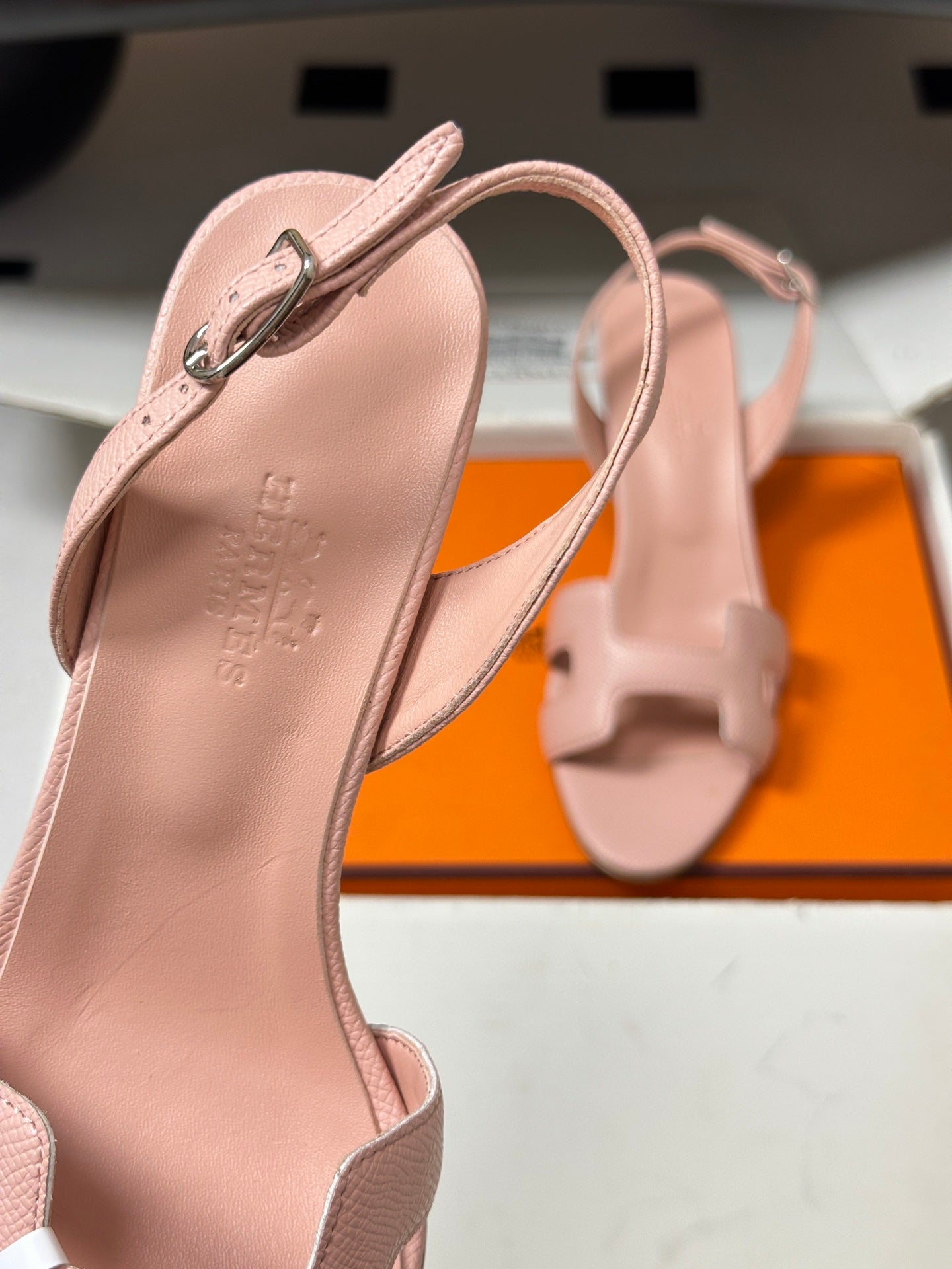 HM Holy Sandal Light Pink Cowhide 835004