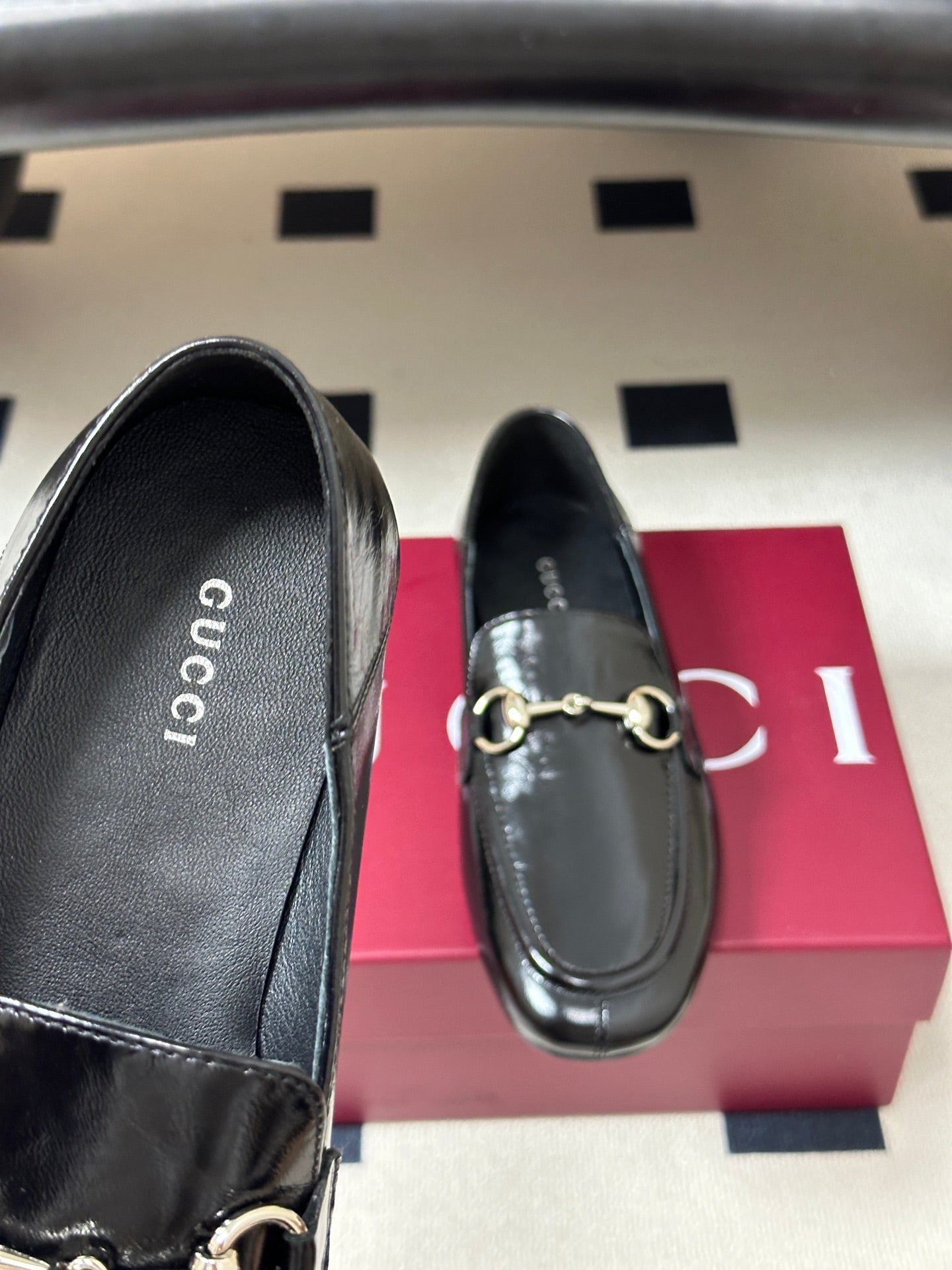 GG 26s Horsebit Loafers Flat Black Glossy Leather 952568