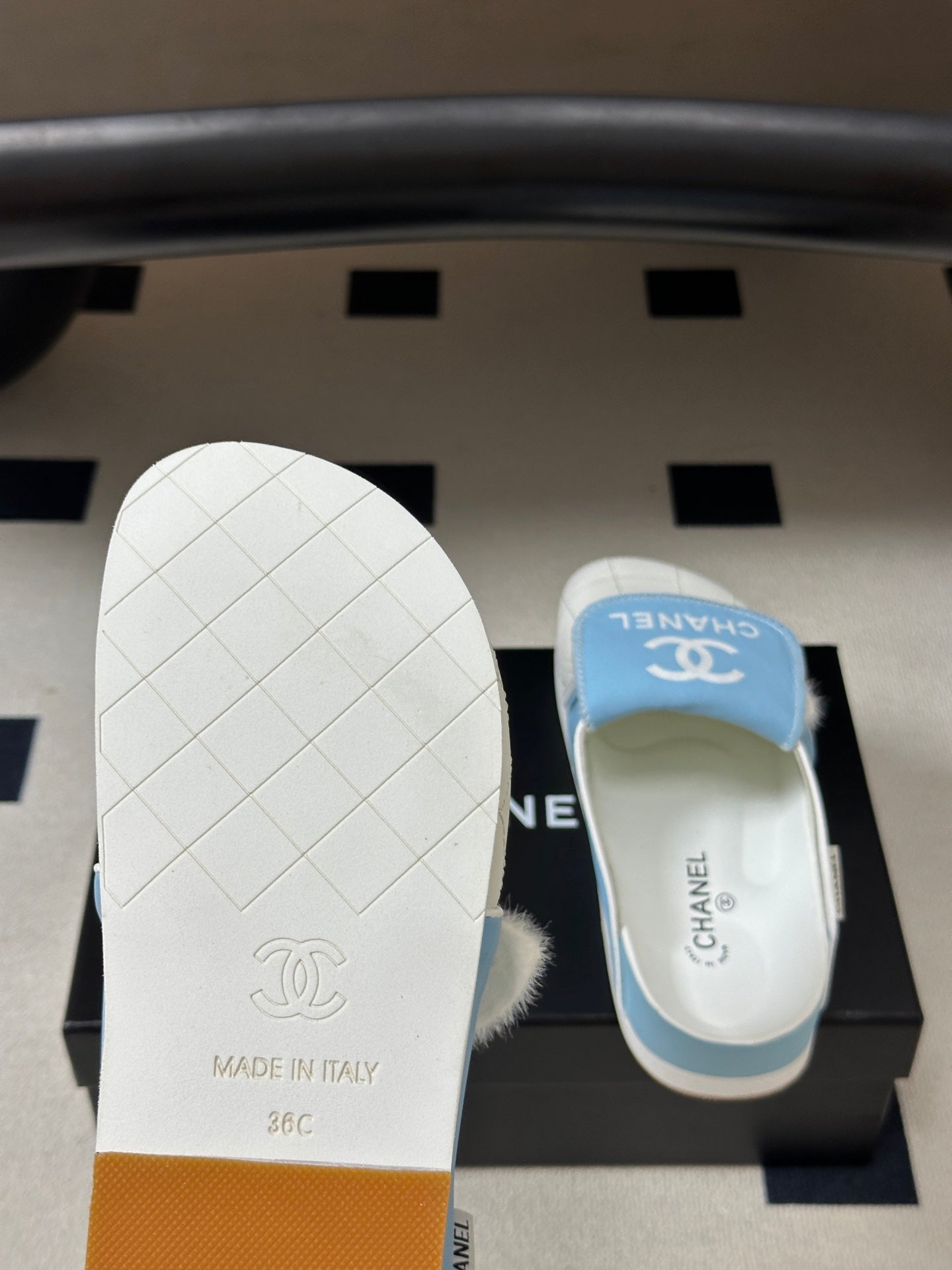 CC 26s Mules Blue White Quilted Leather Shearing 952554