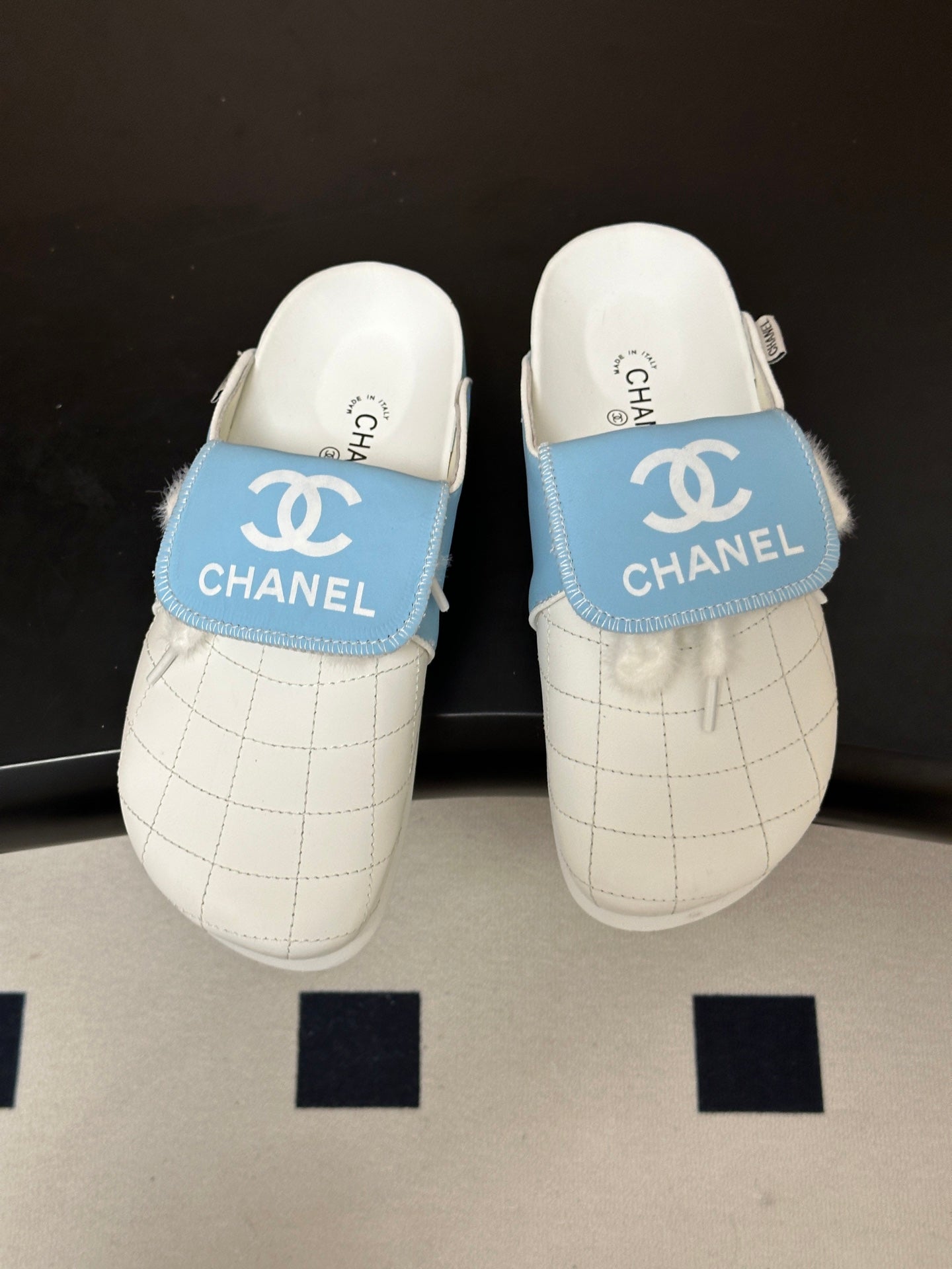 CC 26s Mules Blue White Quilted Leather Shearing 952554