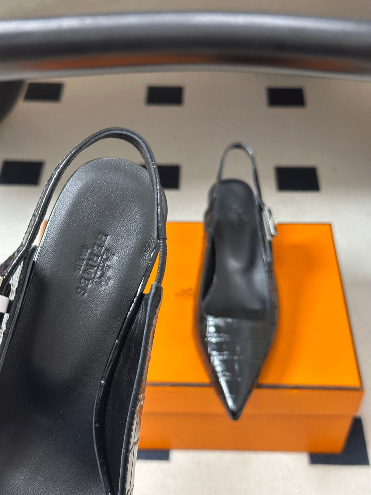 HM 26s Lover Slingbacks 4cm Black Croc 150539