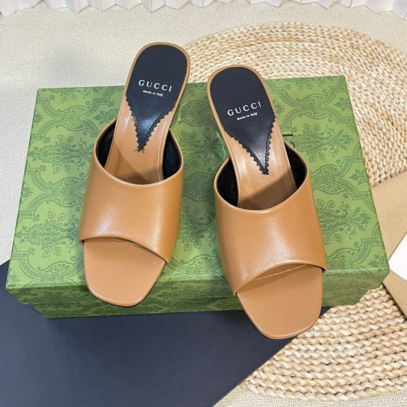 GG Women's Heeled Sandals Gingerbread Brown