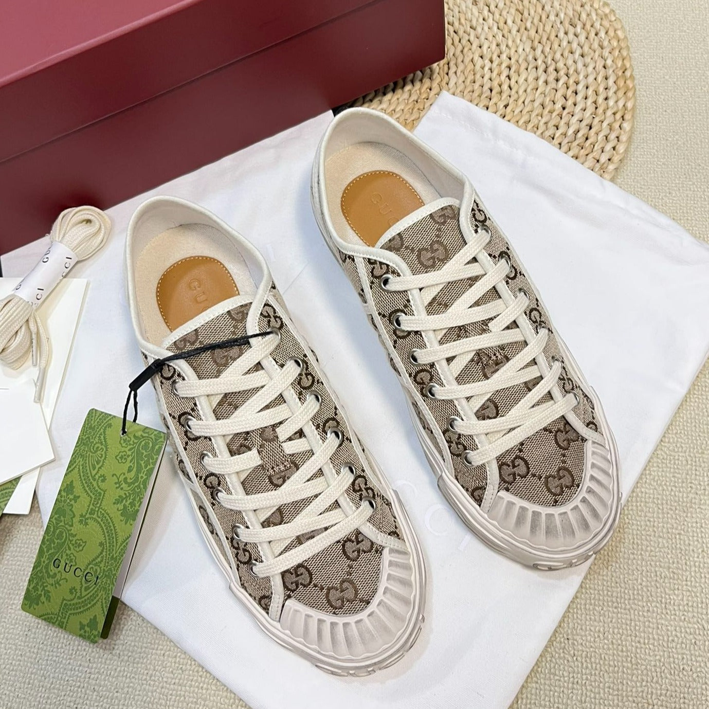 GG Sneaker Julio Canvas Sneakers Beige Caro