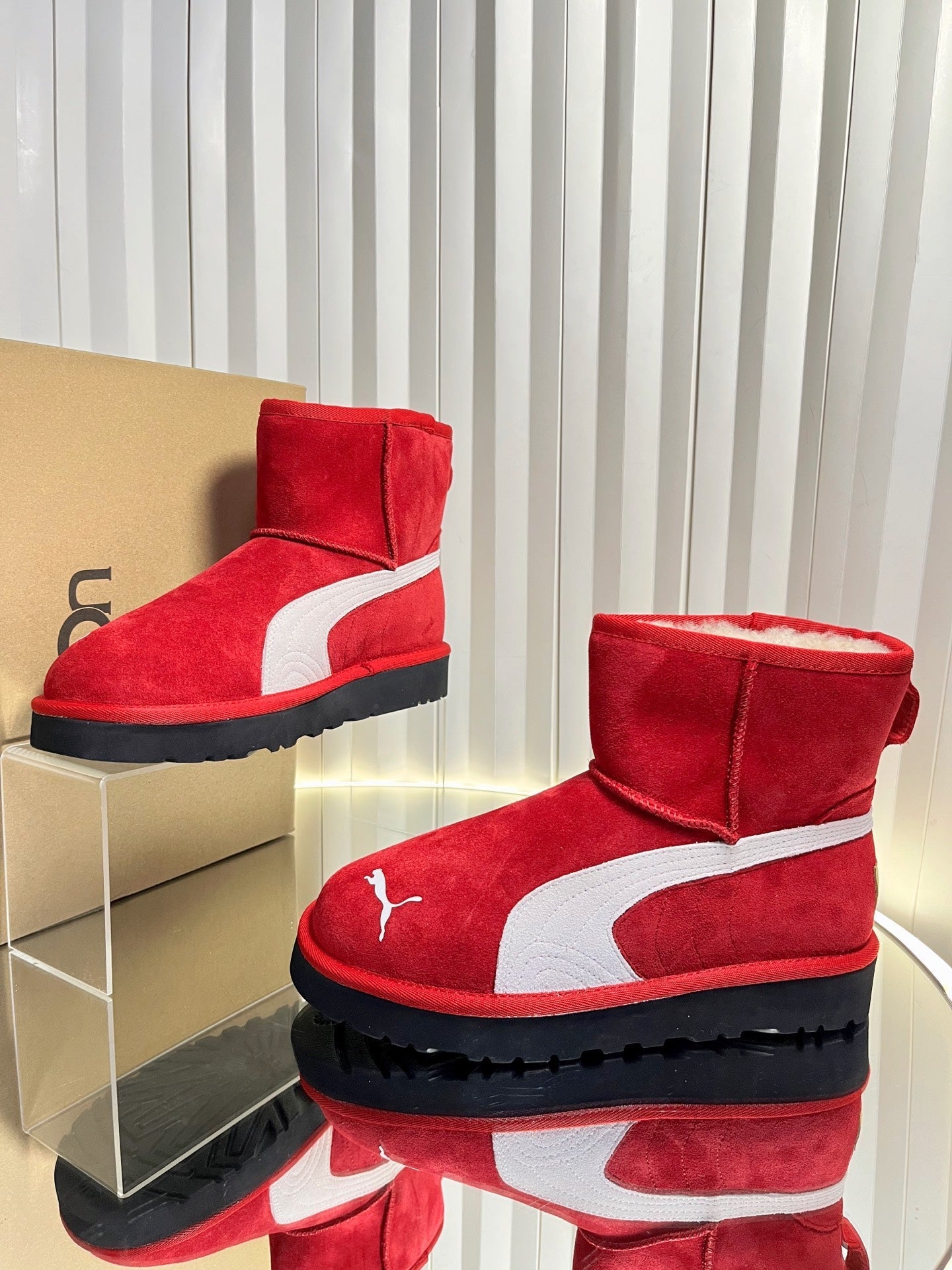 UGG x Puma Boots Red Suede 548548