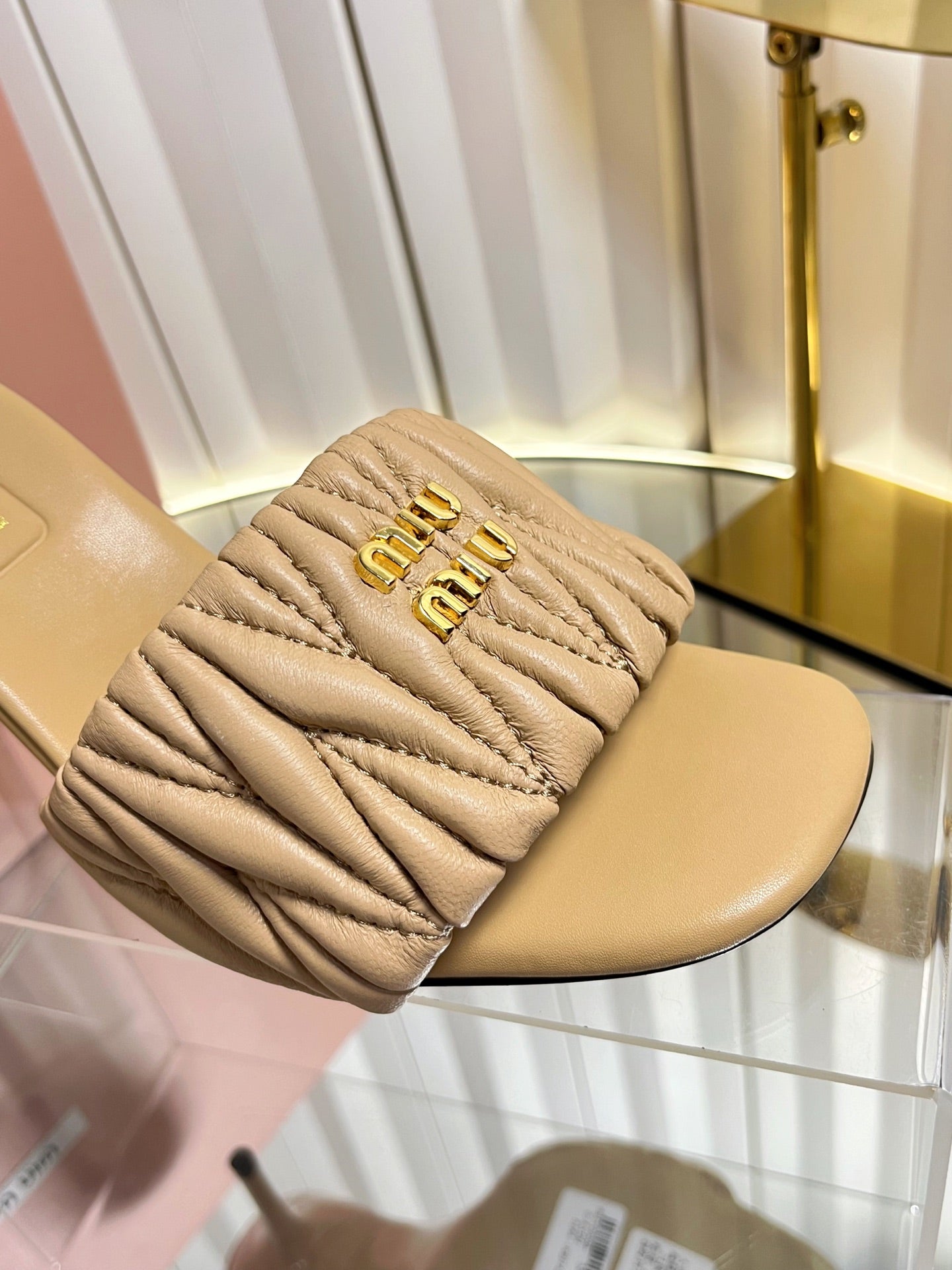 Miu 26s Padded Matelasse Mule Heels 85mm In Beige Calfskin Gold Hardware