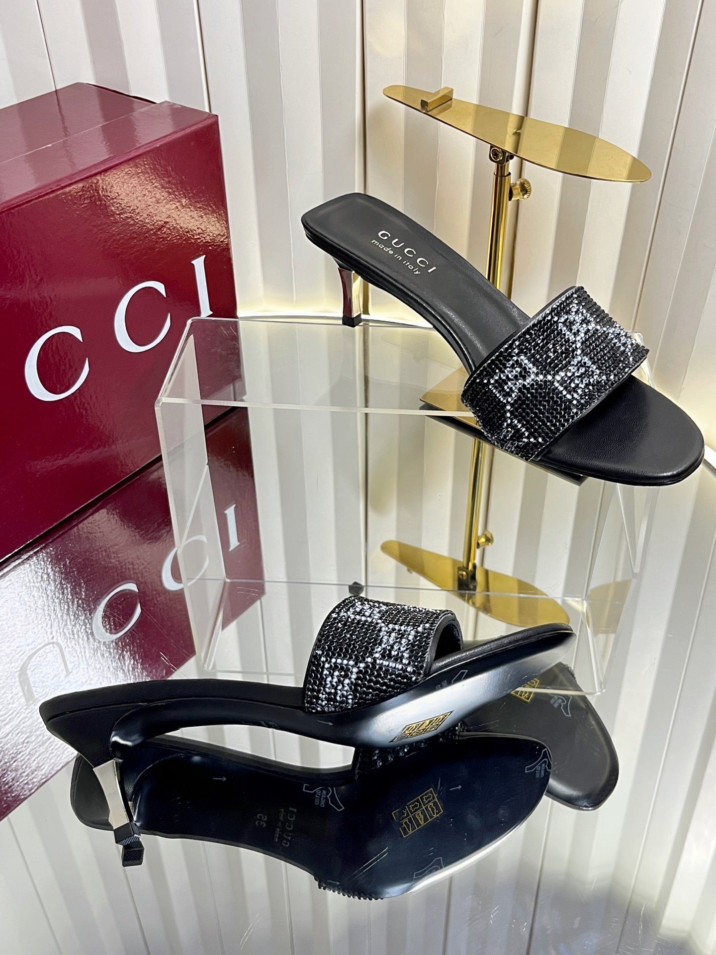 GG 26s Bombshell Crystal Sandal 5cm Black Mesh Leather 768159