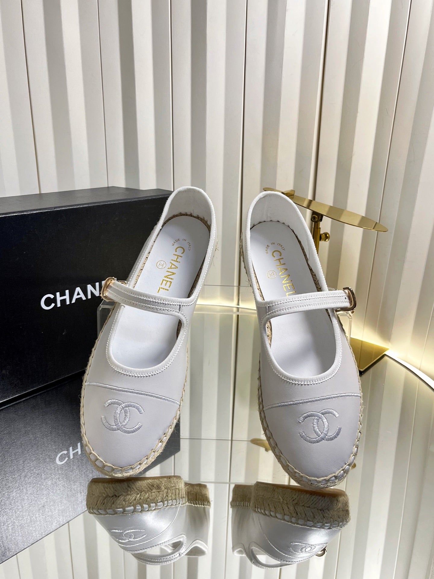 CC 26s Espadrille Mary Jane Shoes White Lambskin
