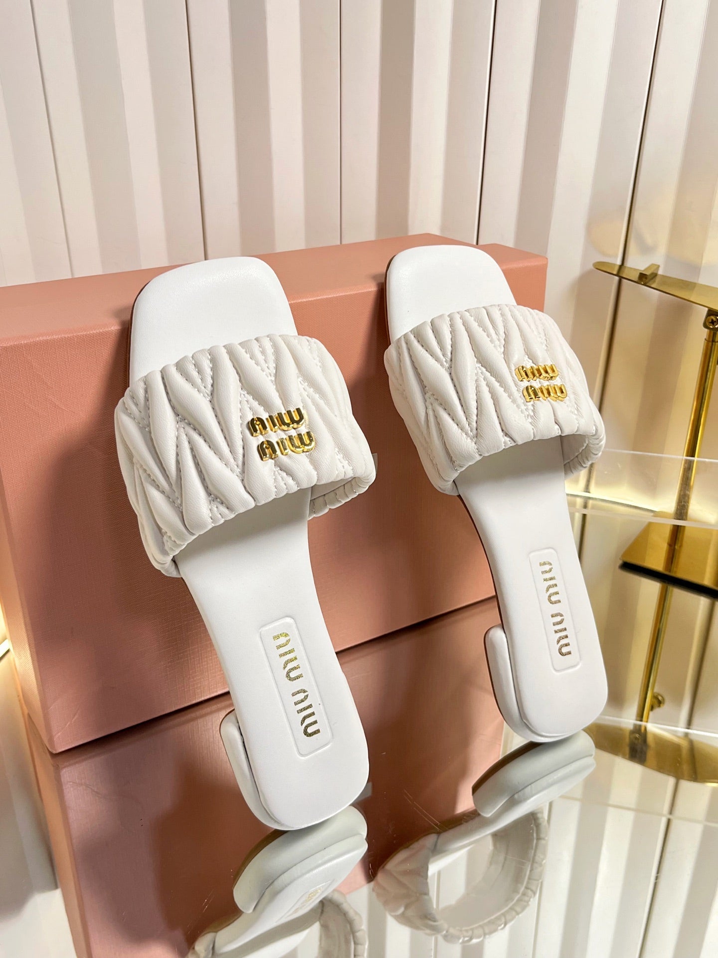 Miumiu 26s Matelasse Slides In White Calfskin Gold Hardware