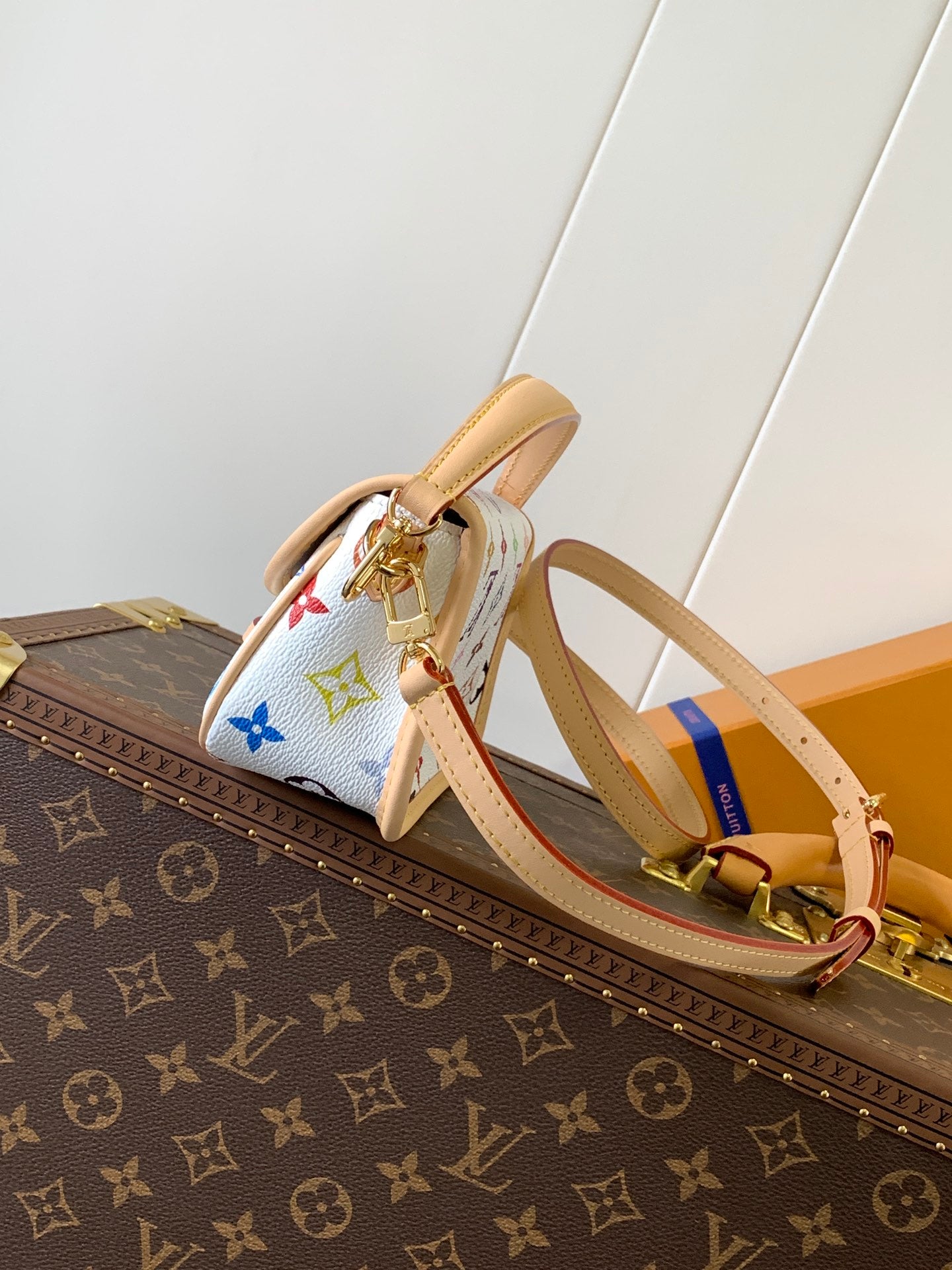 LV Nano Diane 19cm White Beige Monogram Canvas Cowhide