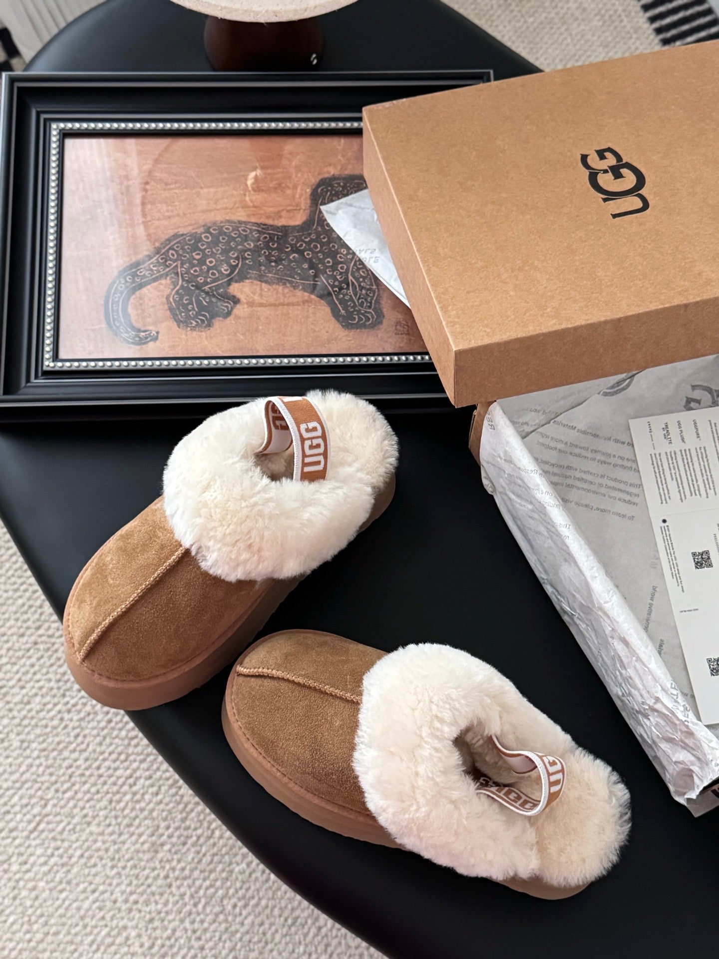 UGG Disquette Slippers Brown White Wool Suede 508051