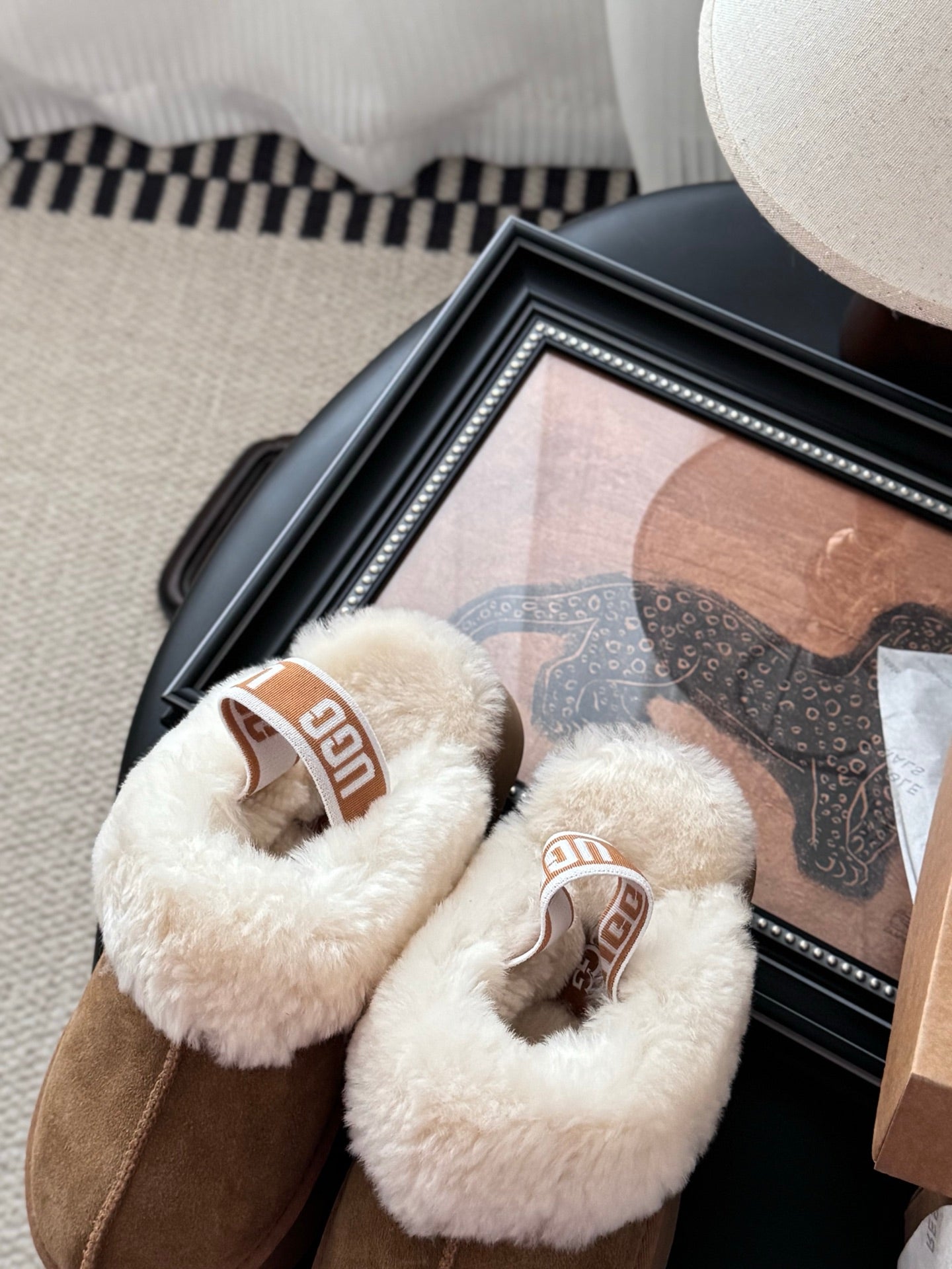 UGG Disquette Slippers Brown White Wool Suede 508051