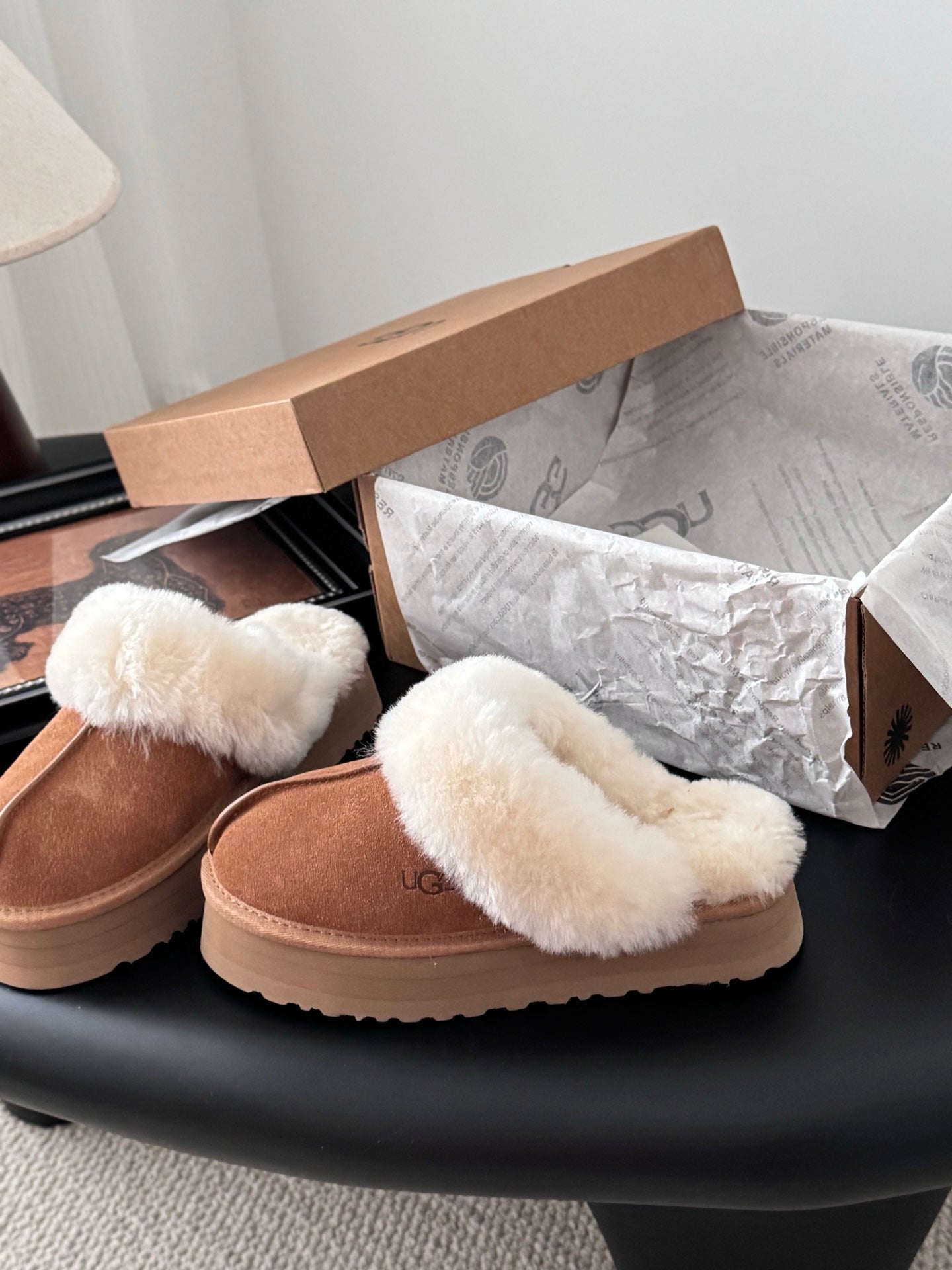 UGG Disquette Slippers Brown White Wool Suede 508052
